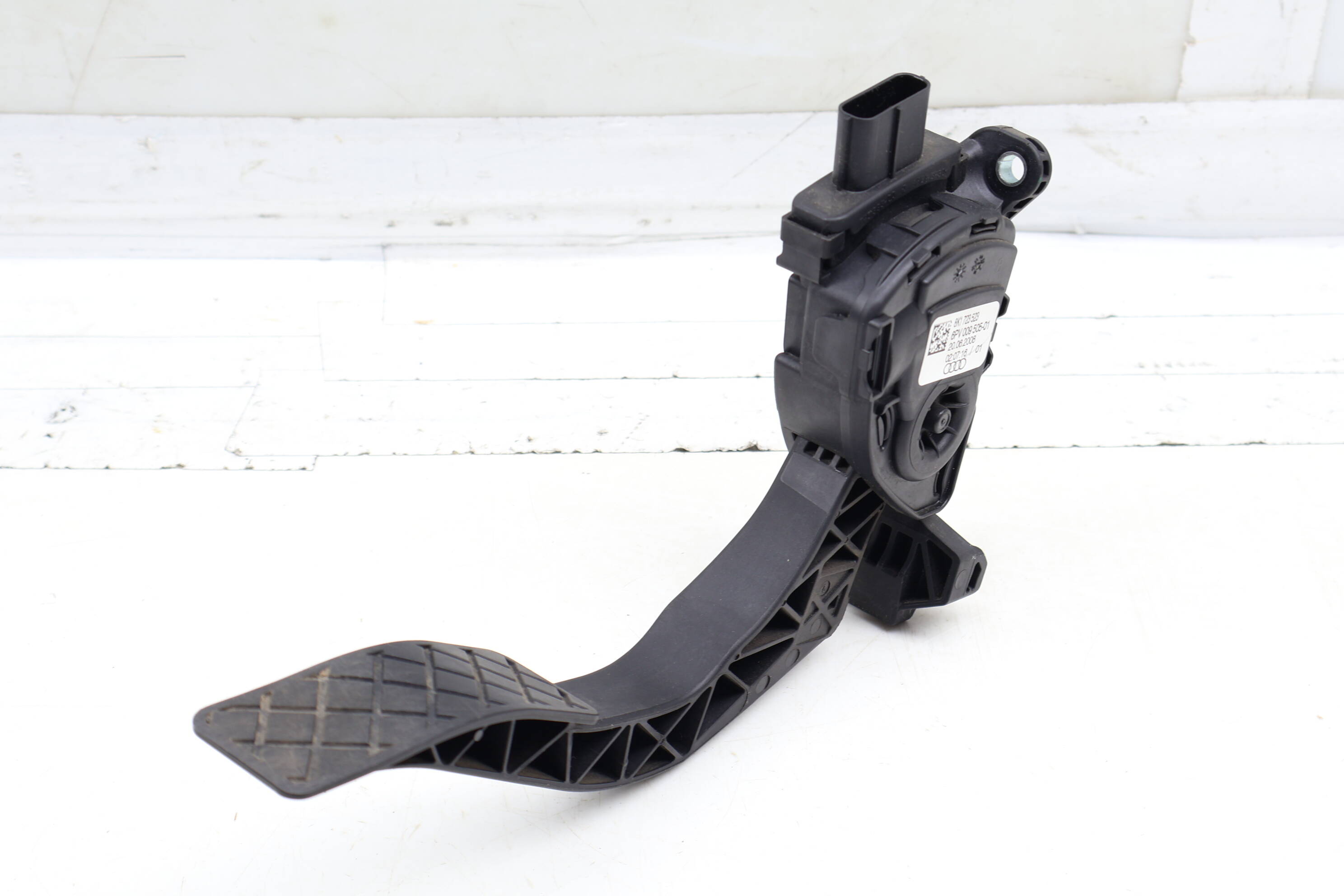 Gas Pedal / Accelerator Module 8K1723523