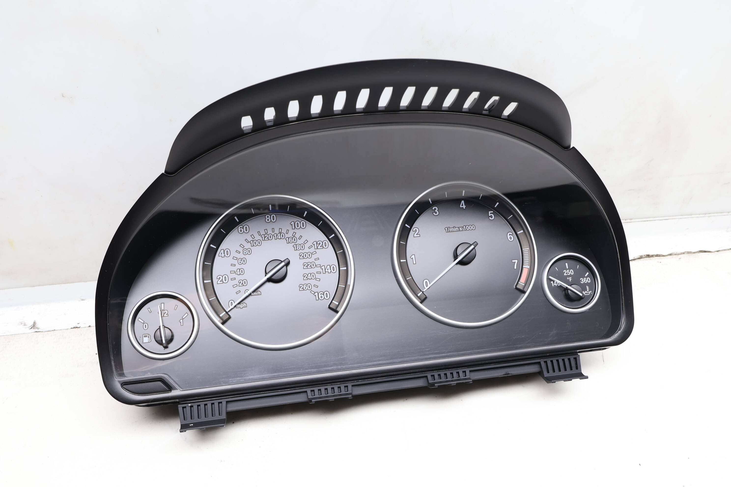 Instrument&#x20;Cluster&#x20;&#x2F;&#x20;Speedometer&#x20;62109255587