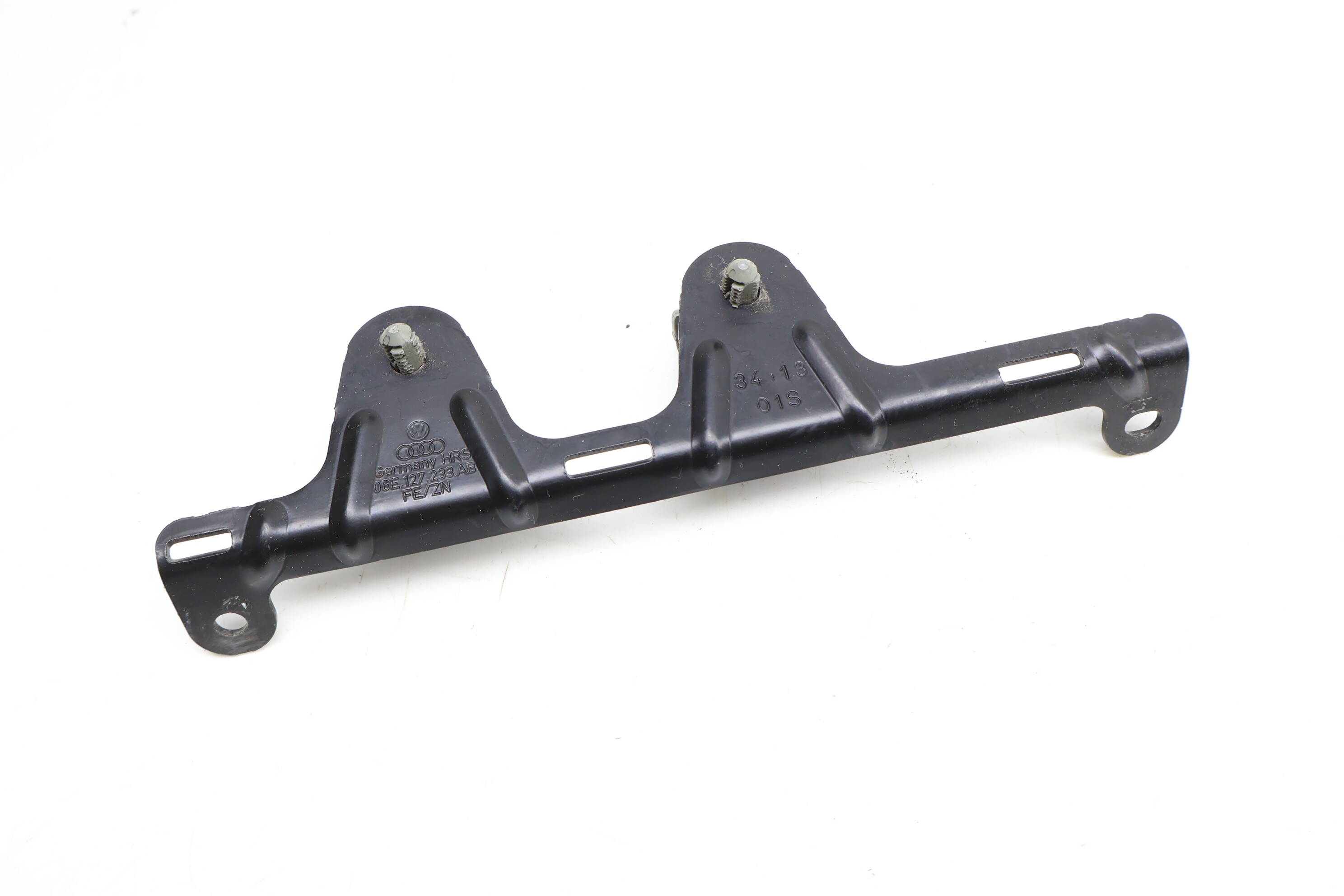 Engine Cylinder Head Bracket 06E127233AB