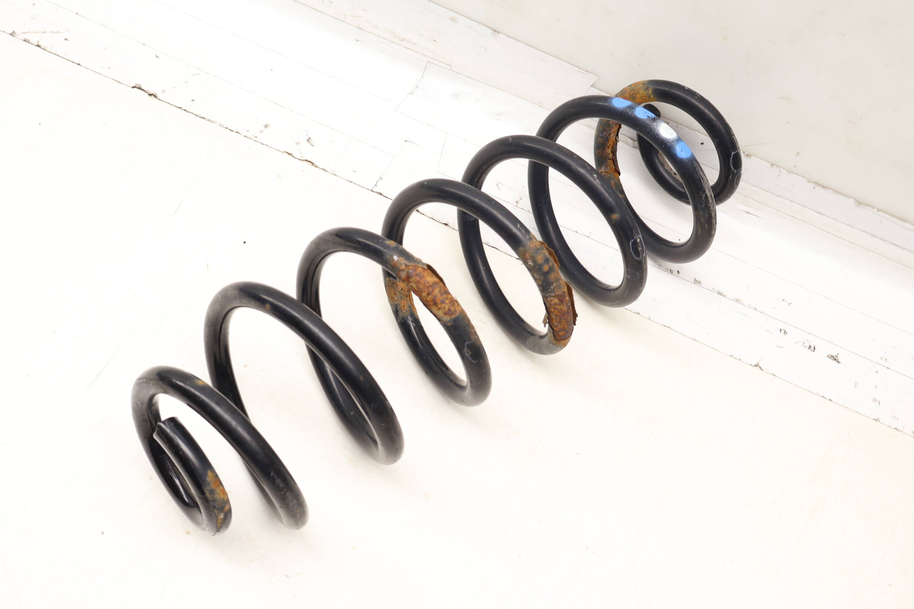 Coil Spring 8R0511115BP