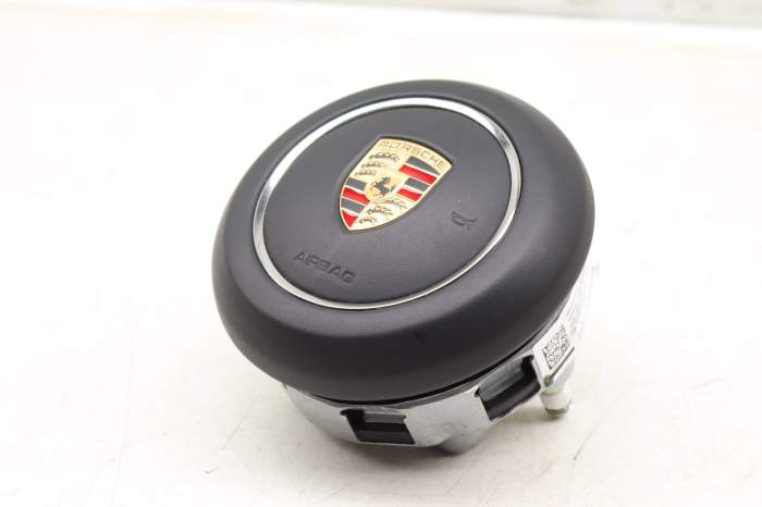 Steering Wheel Airbag / Air Bag 95B880201A main product photo