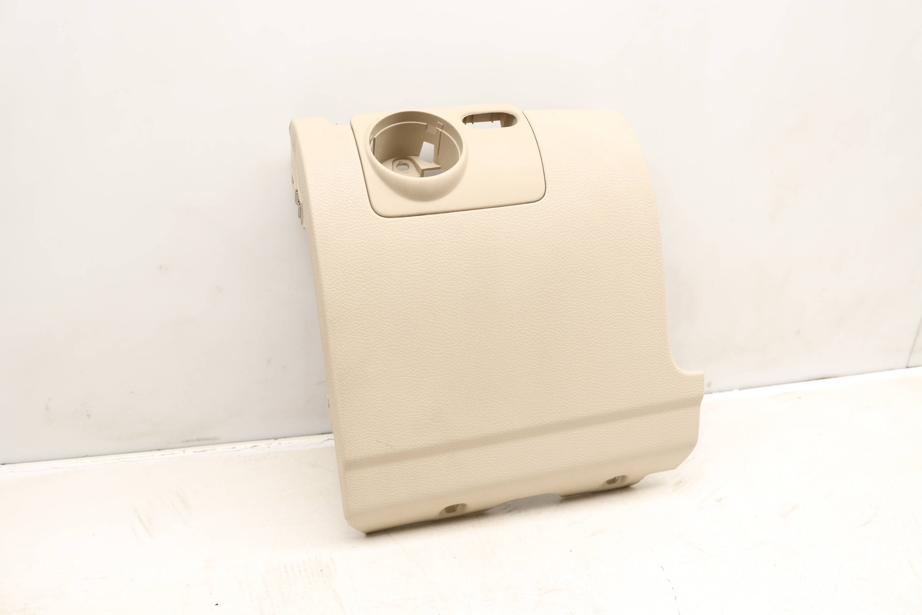 Dash Knee Panel 1K1858365AJ