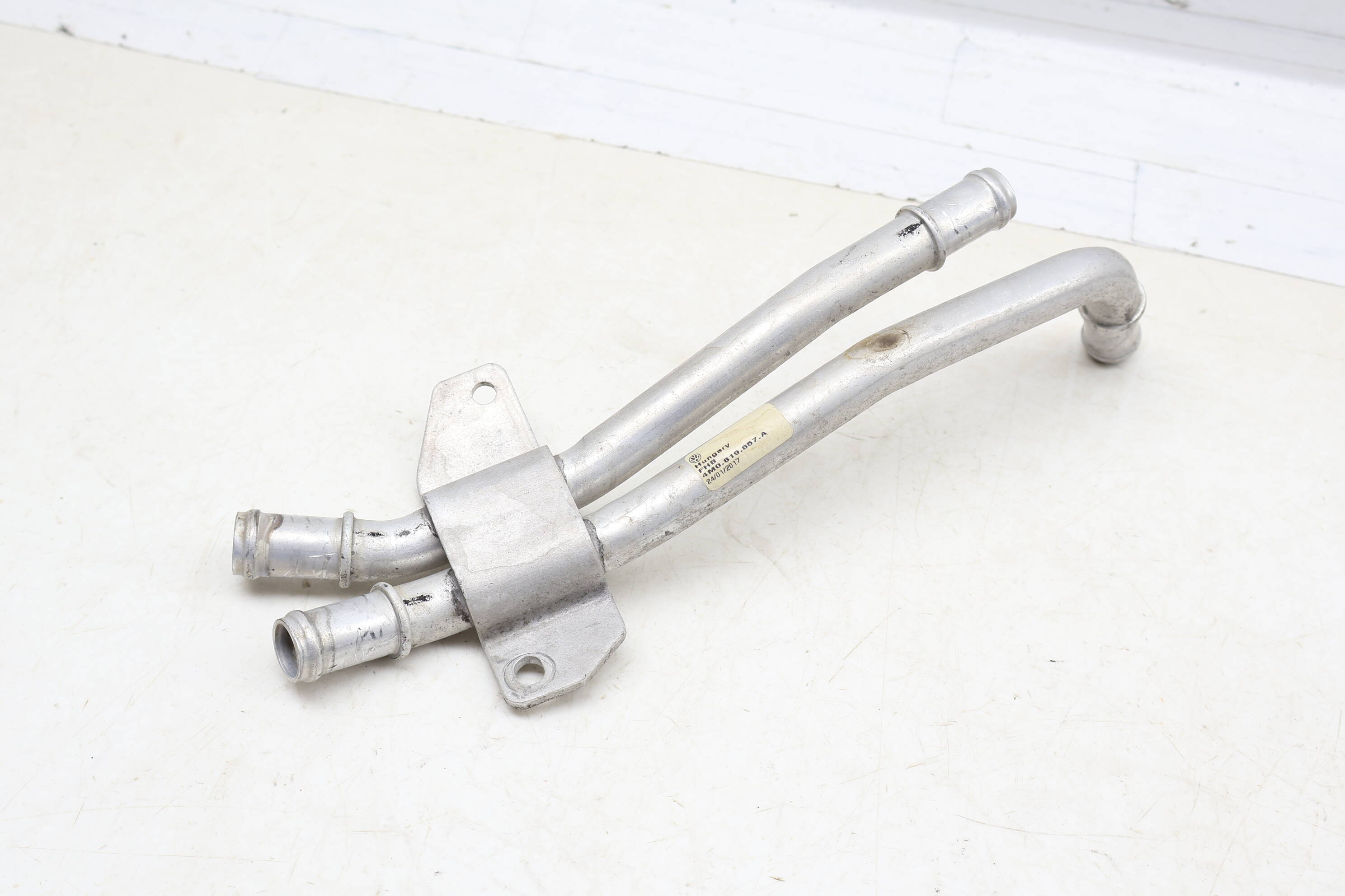 Coolant Hose / Line / Tube Set 4M0819857A