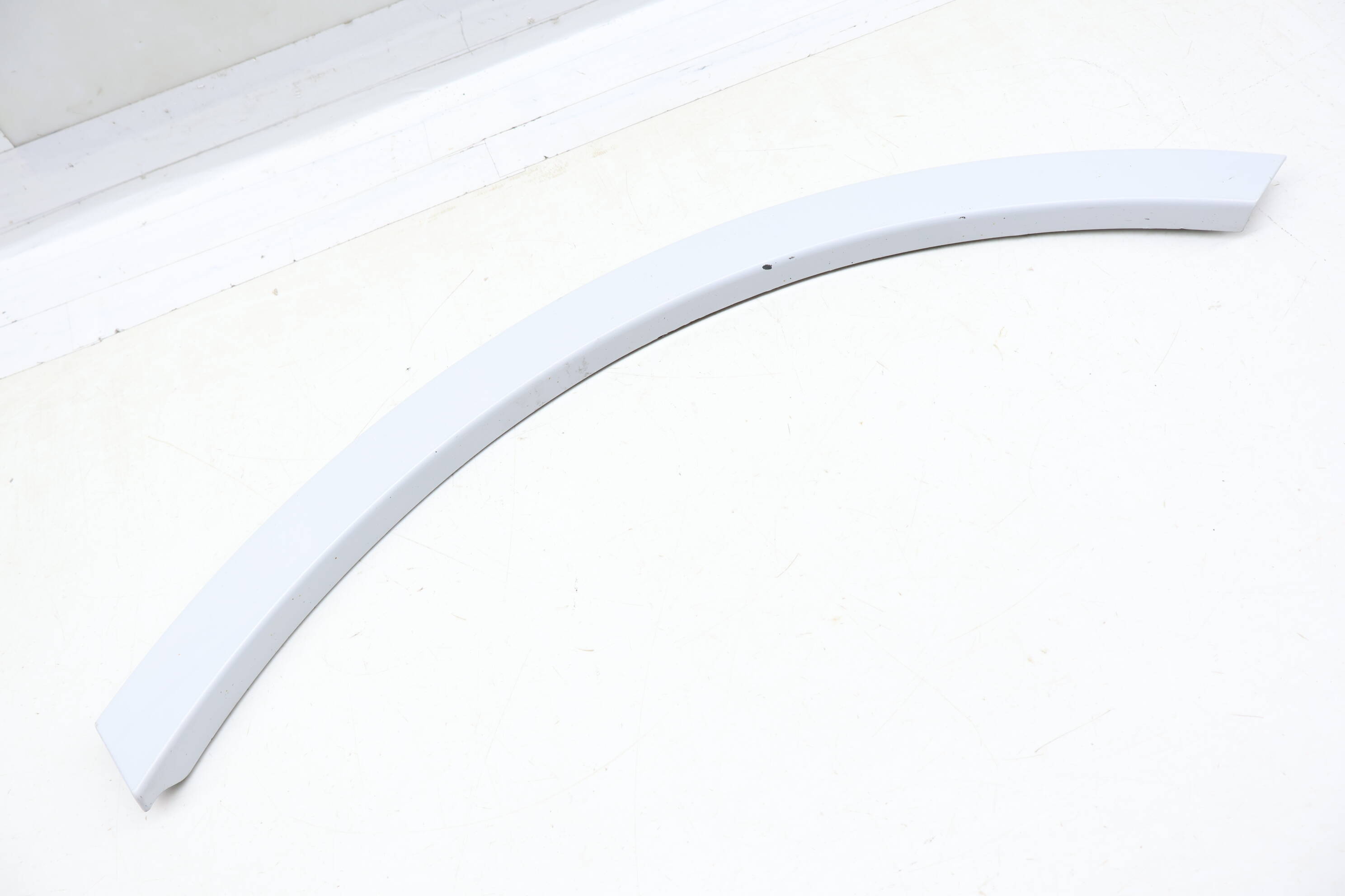 Wheel Fender Flare Trim / Molding 4M0853817A