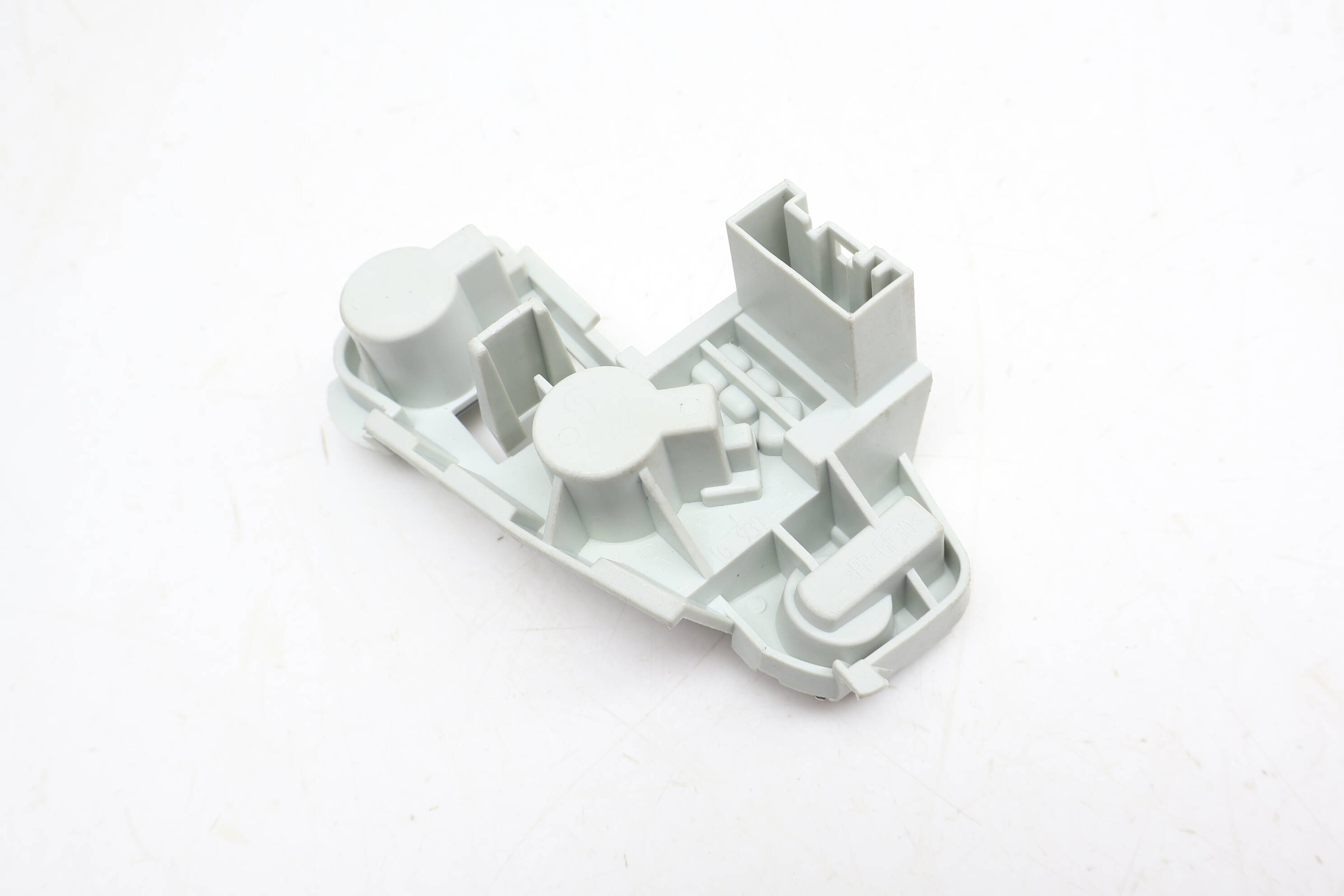 Inner Tail Light Bulb Holder / Socket 63216937476