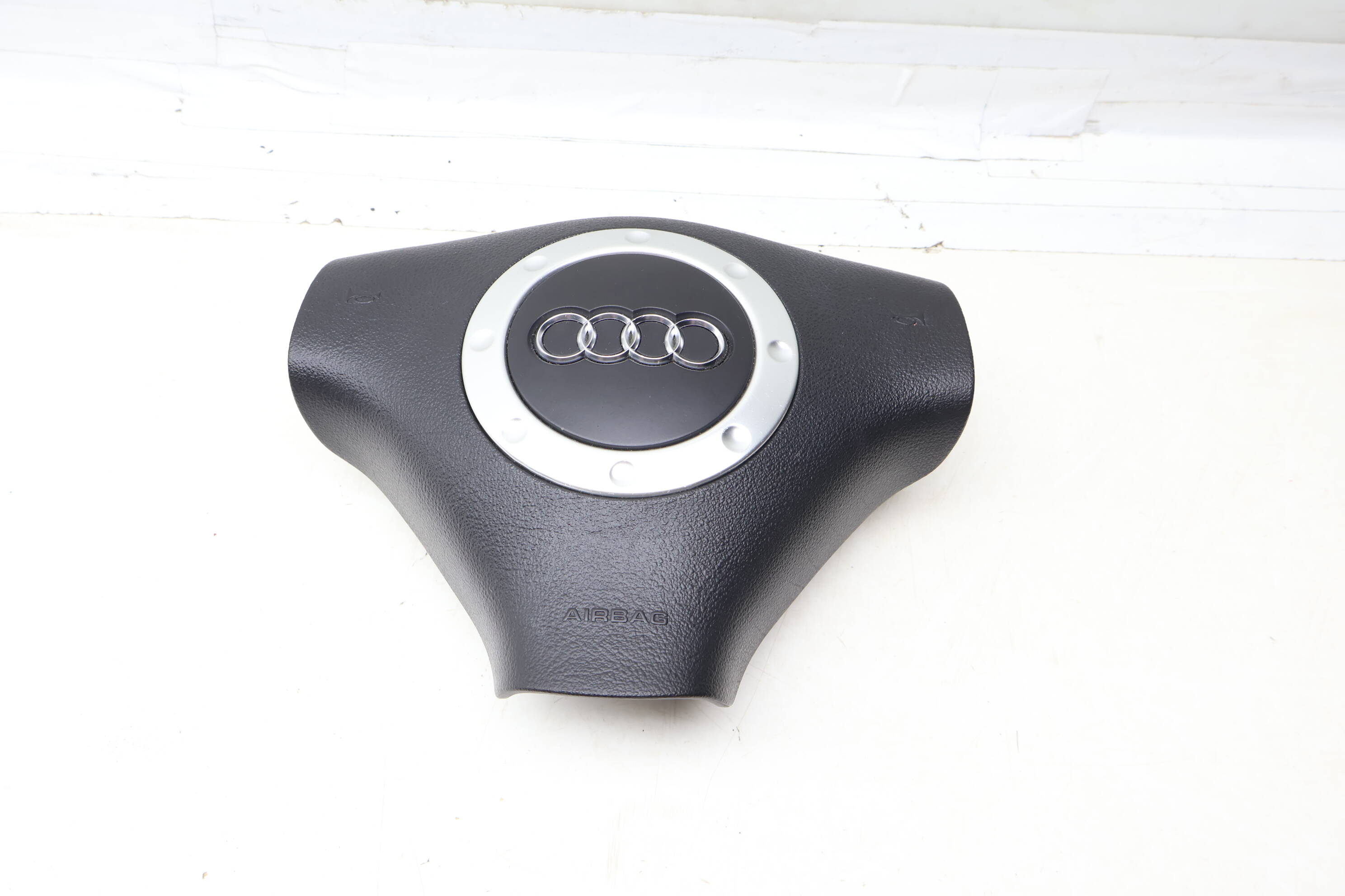 Sport Steering Wheel Airbag / Air Bag 8N0880201F