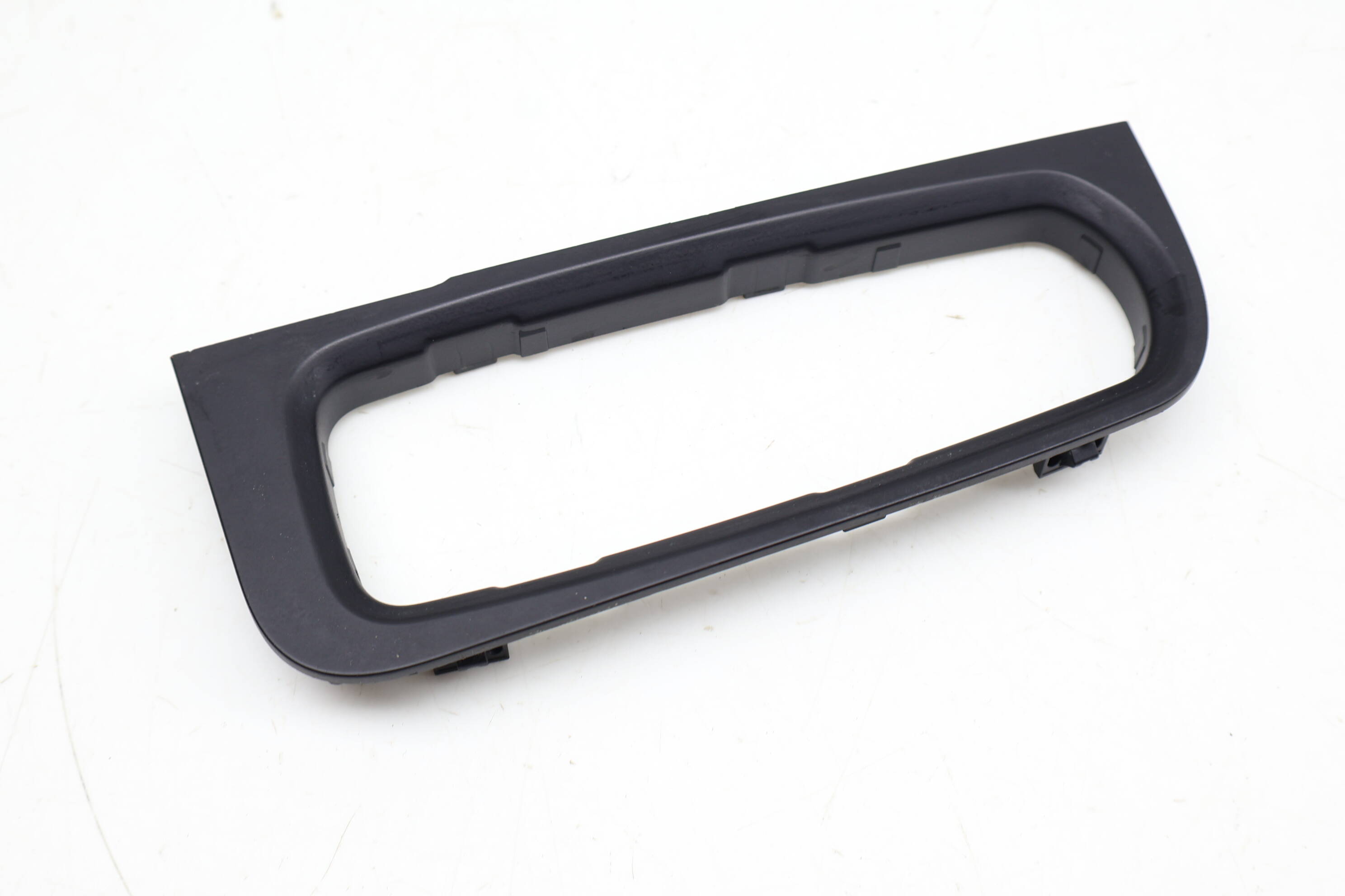 Door Panel Switch Trim 7P5857857 95855585700