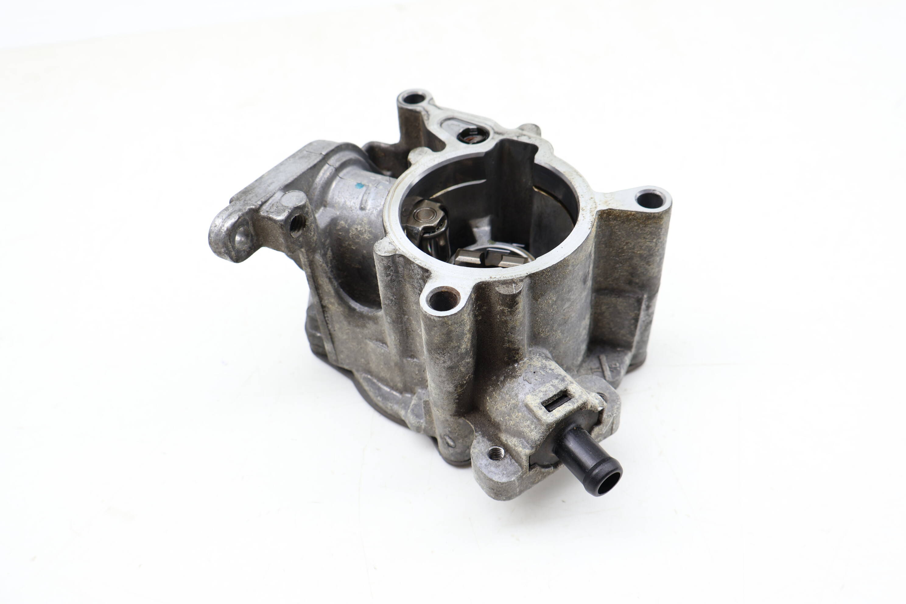 Brake Vacuum Pump 06J145100G