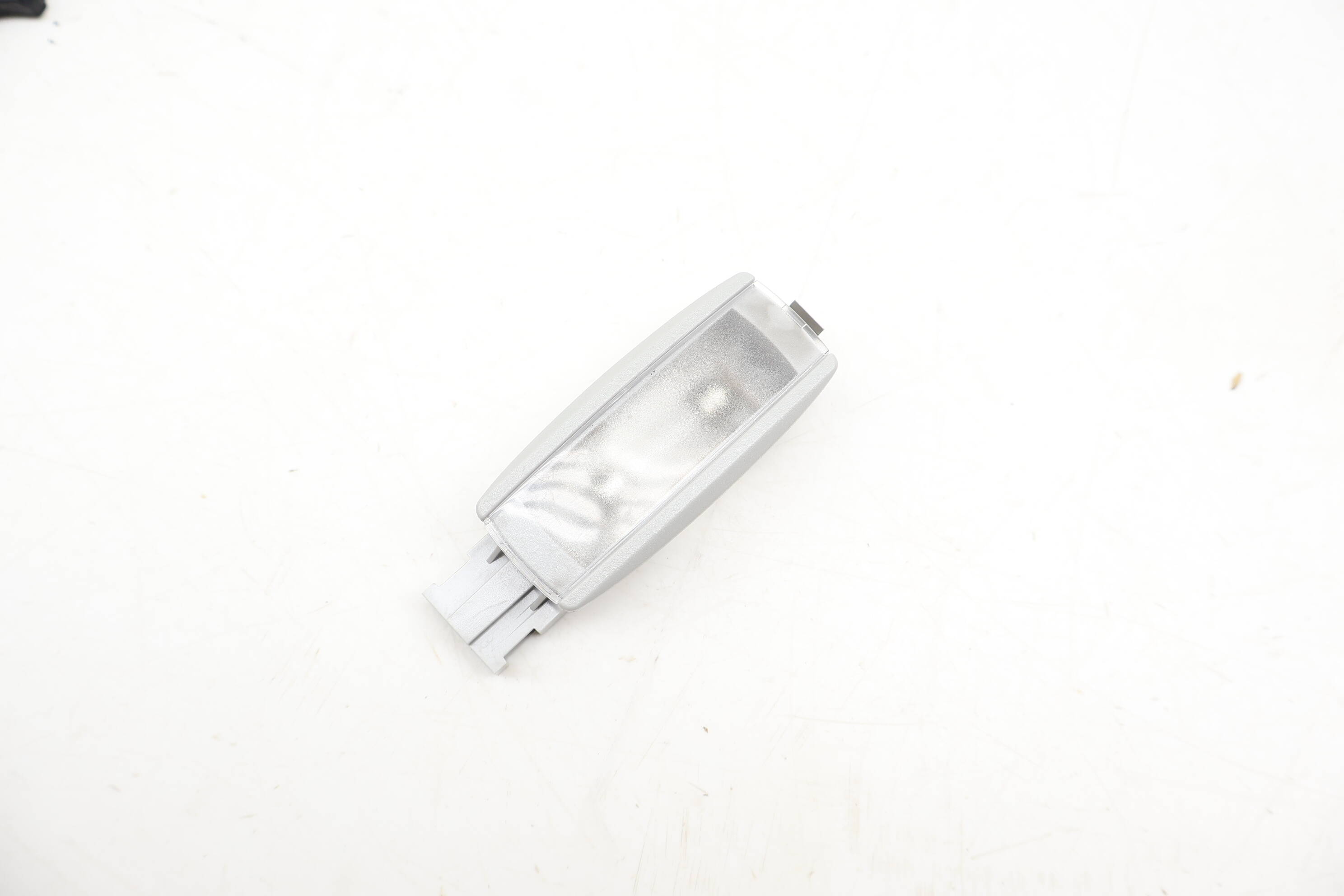 Sun Visor Vanity Overhead Light 1K0947109