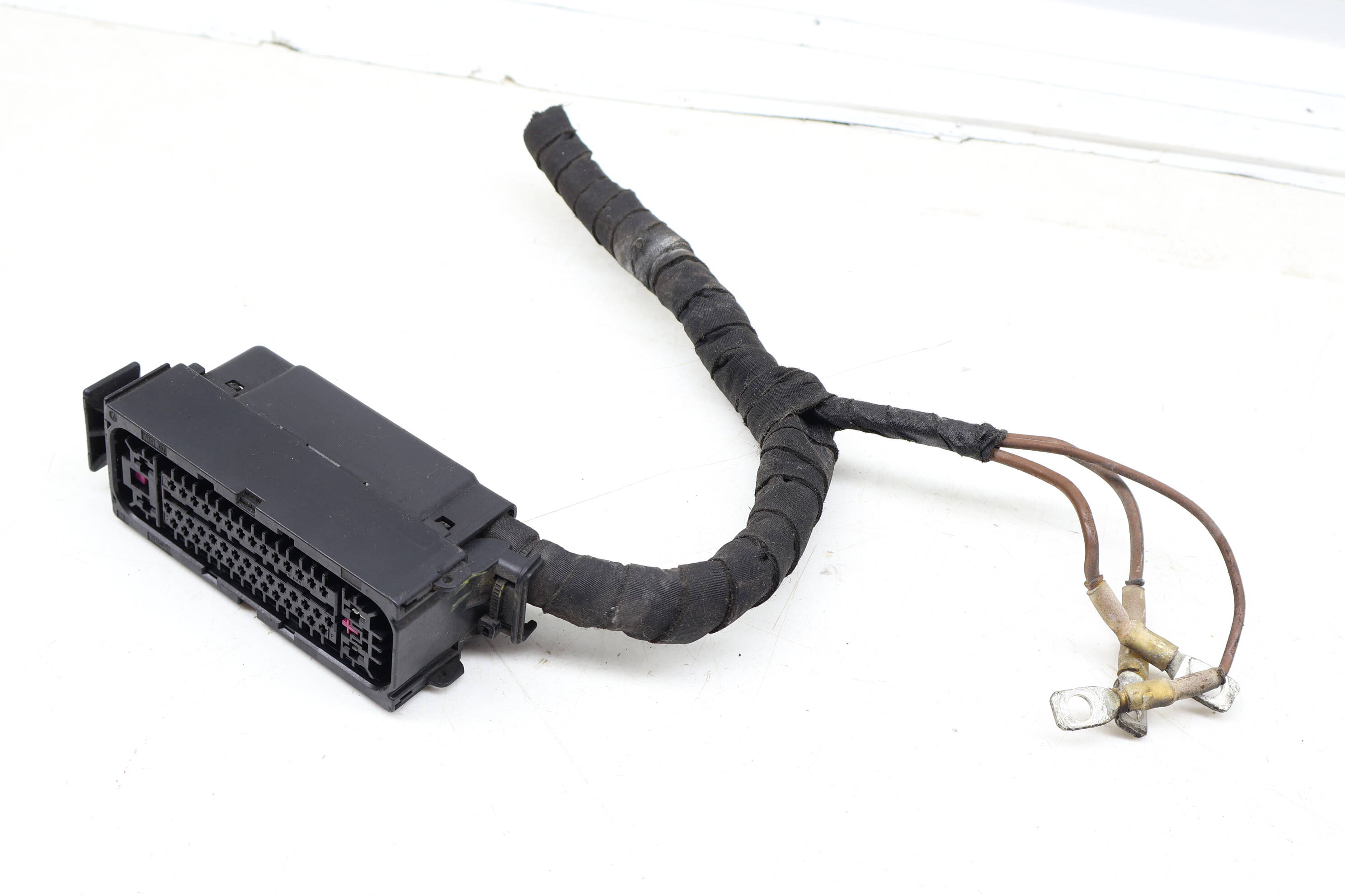 47-Pin Abs Module Wiring Harness Pigtail / Connector 6Q0973047