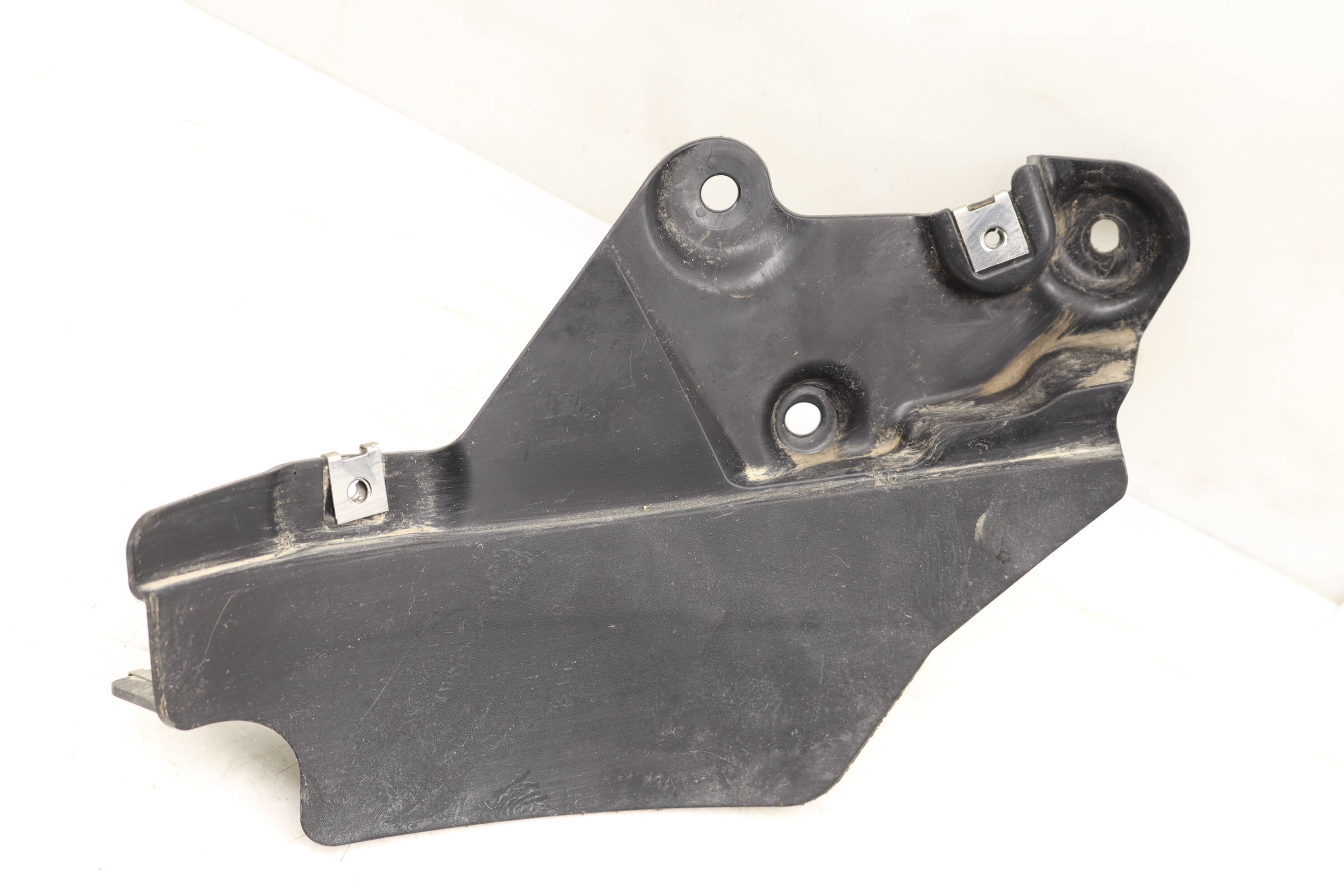 Wheel Spoiler / Mud Flap 4M0854816E