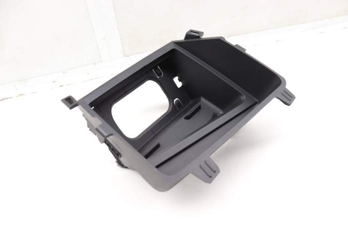 Center Console Storage Bin / Tray 8Y1864131A main product photo