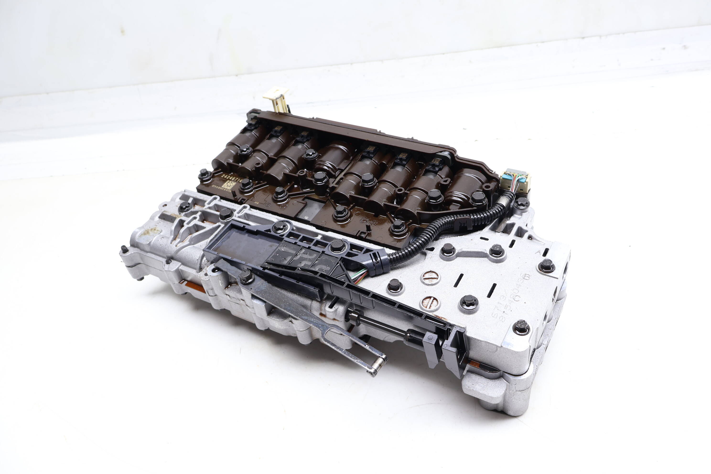 Transmission Valve Body / Mechatronic (Ga6l45r) 24607623883