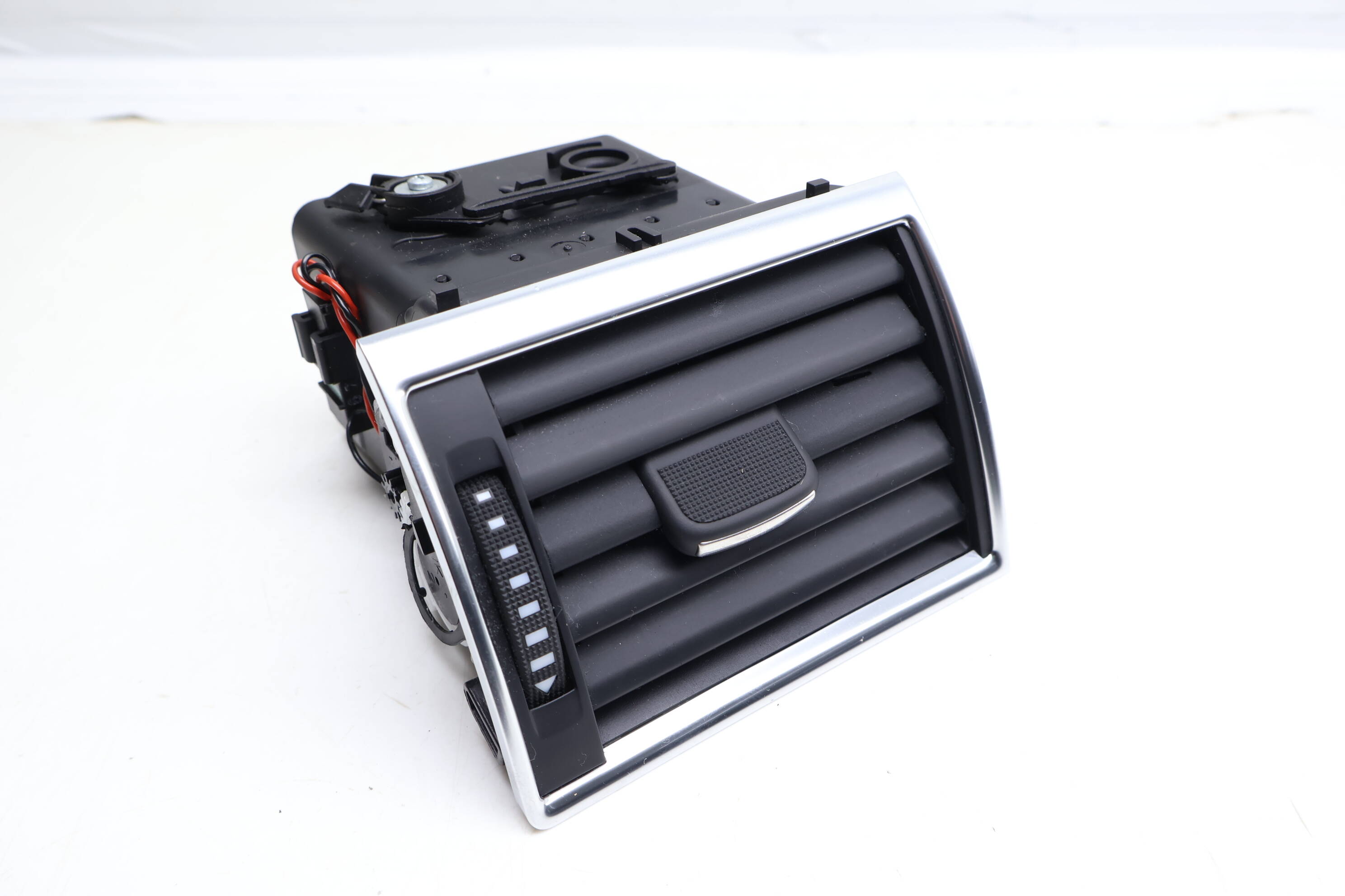 Center Dash Air Vent 4E0820951