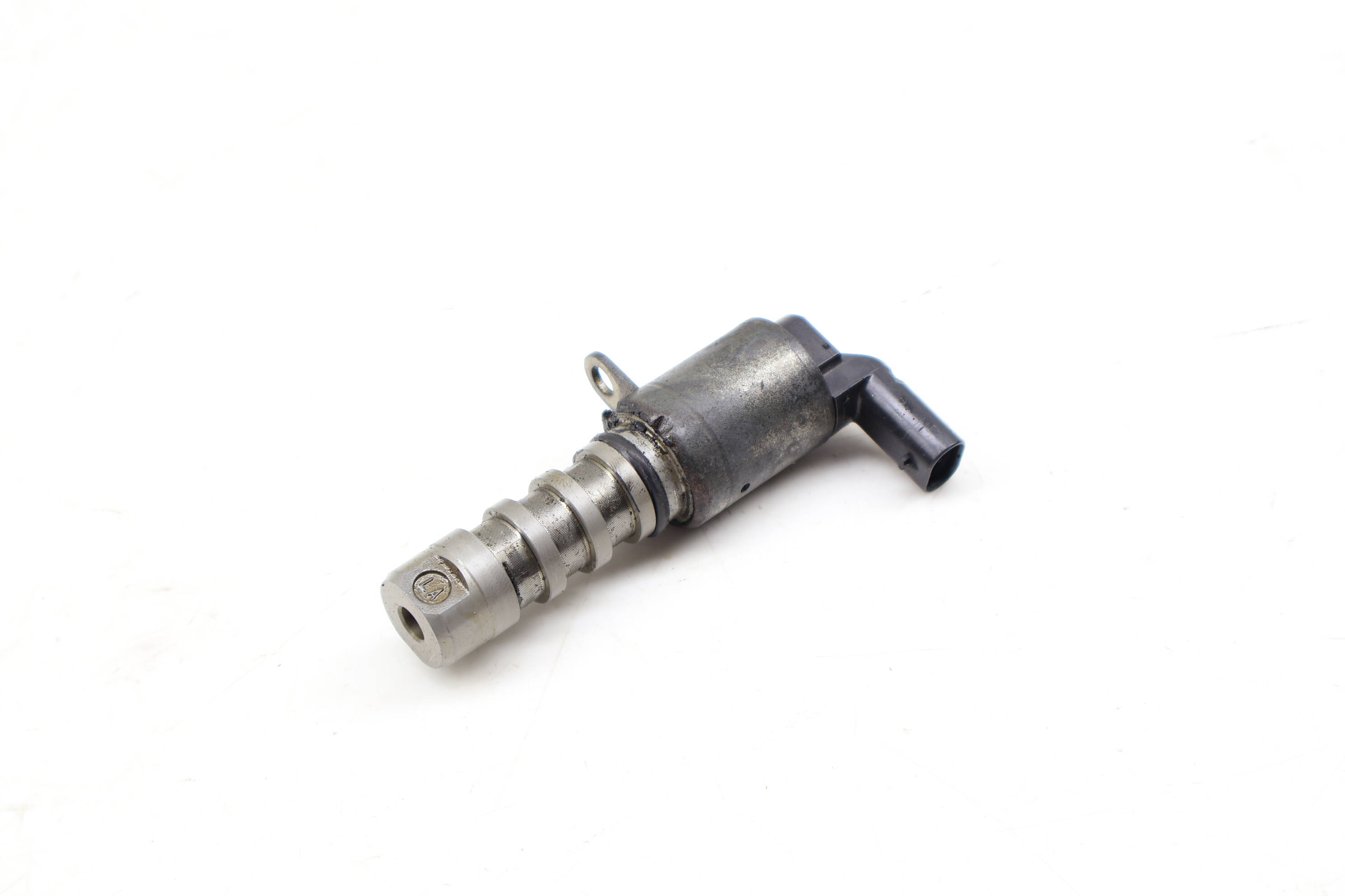 Cam / Camshaft N205 Valve Solenoid 06E109257M 95810530400