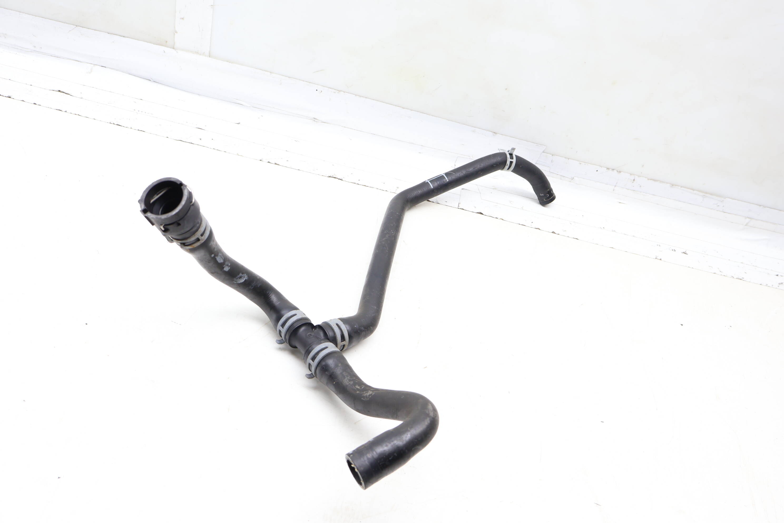 Hvac Heater Coolant Hose / Line Assembly 5QE819337AH