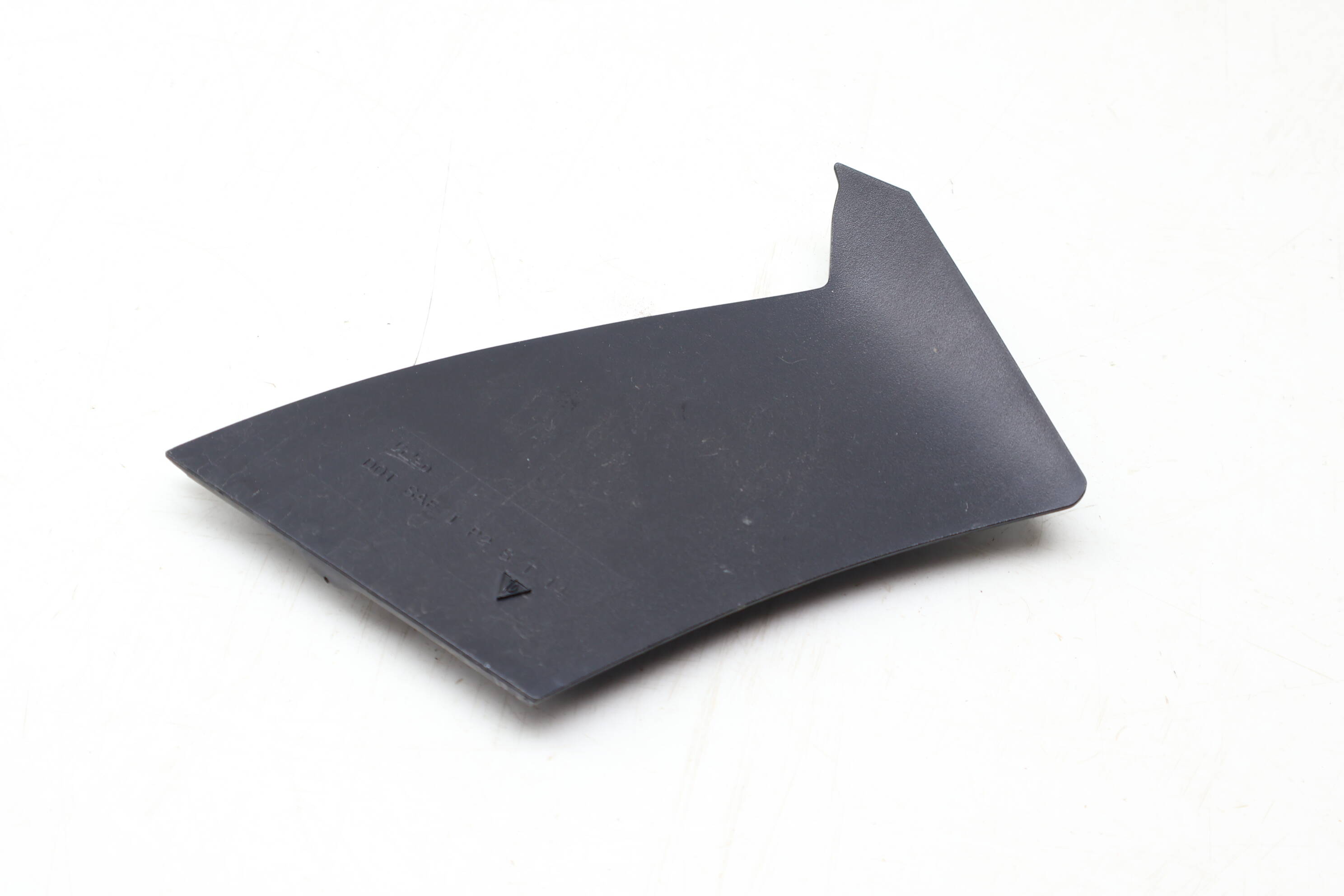 Outer Tail Light Cover 7P5945427C 95863126110