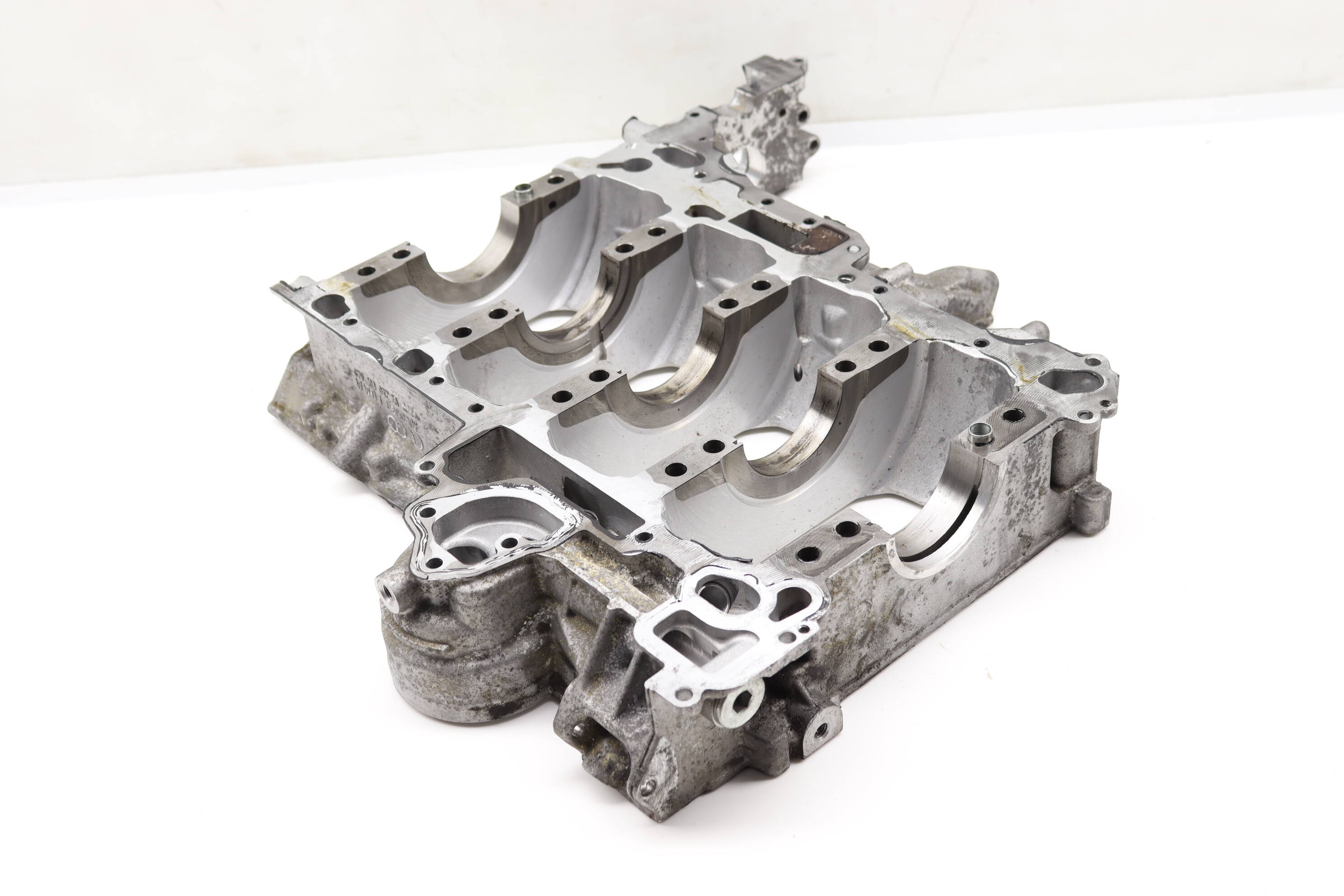 格安即決 Audi Engine Short Block / Crankcase 079103032EA その他