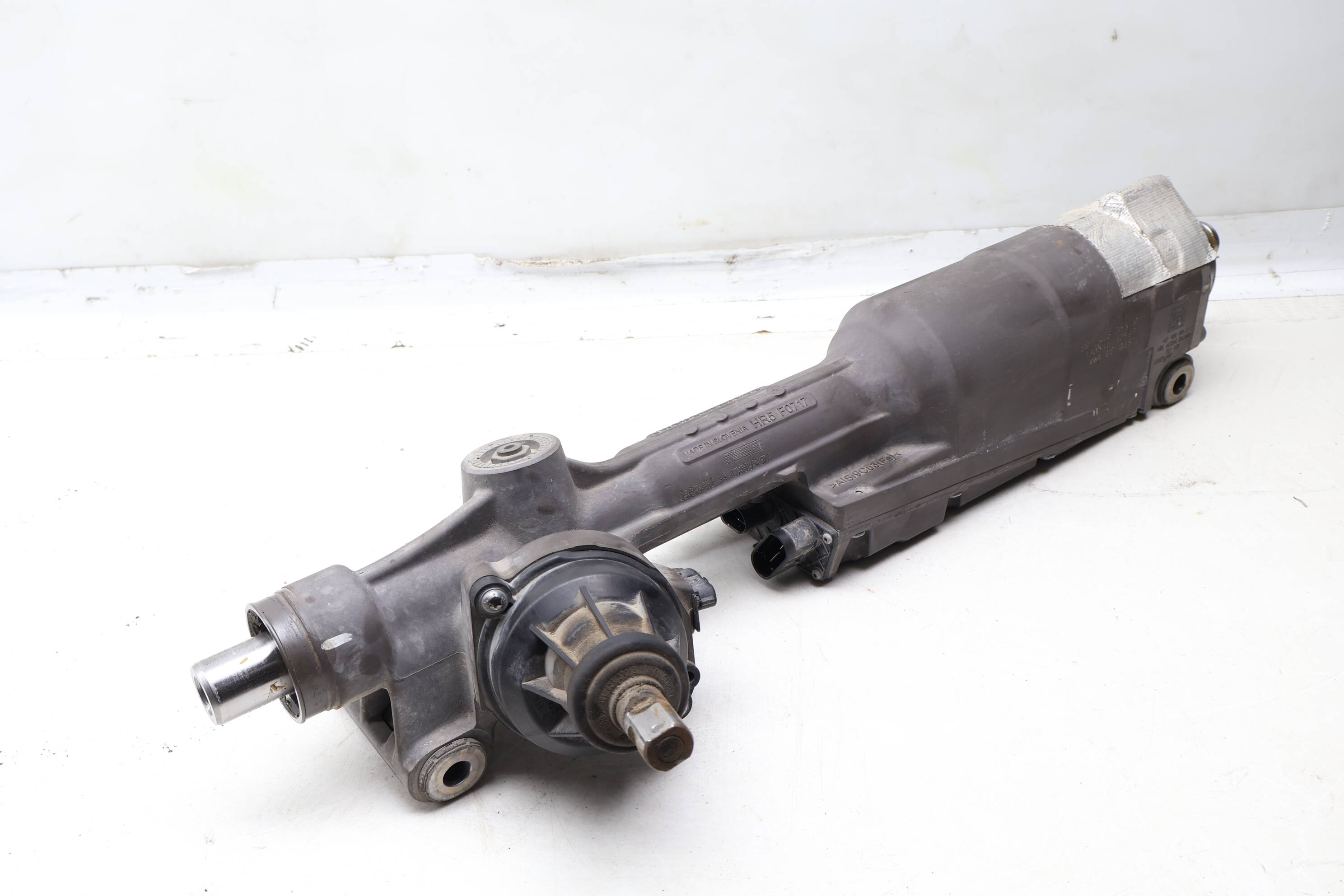 Power&#x20;Steering&#x20;Rack&#x20;&#x2F;&#x20;Gear&#x20;8R1423055AF