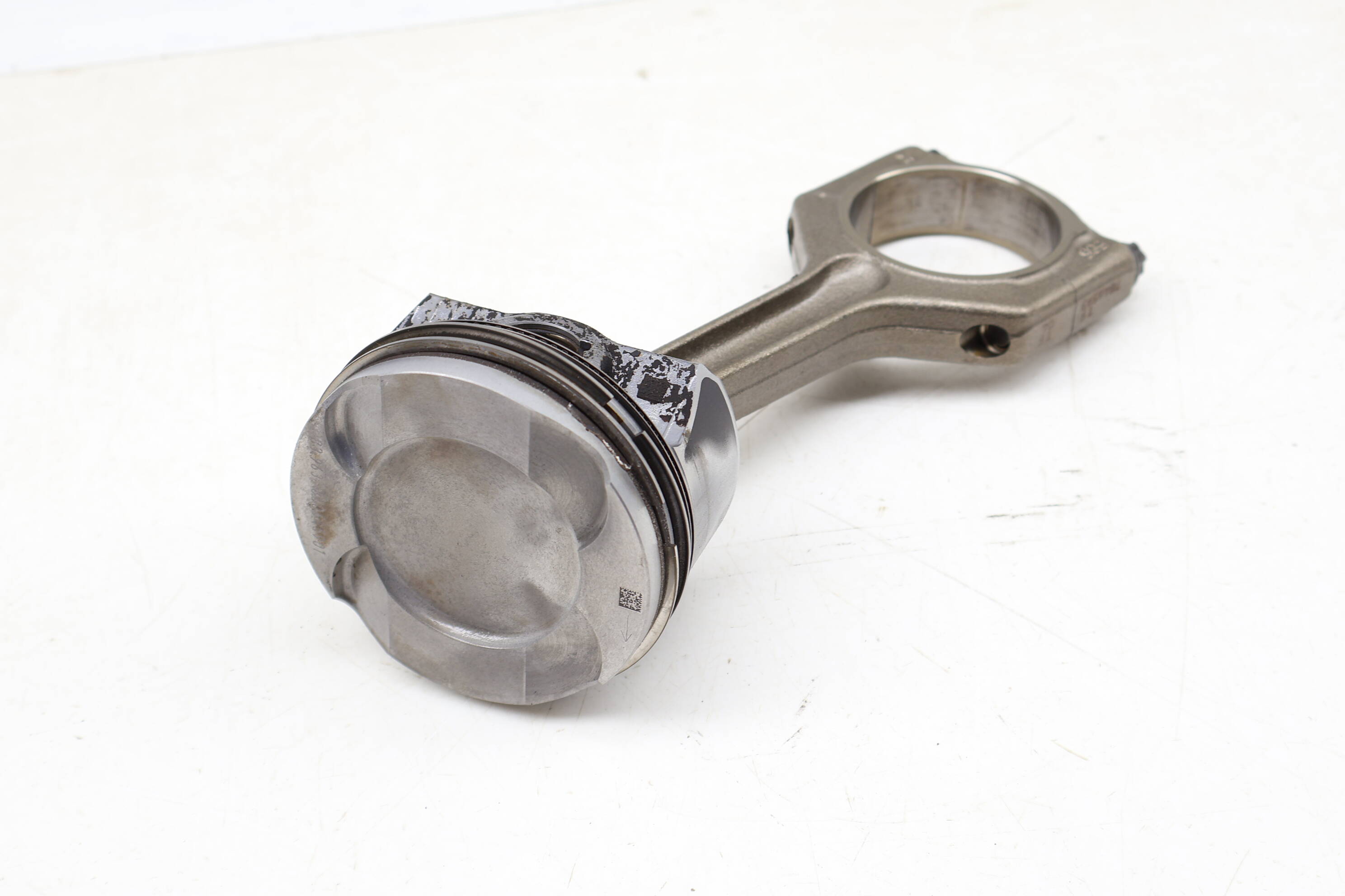Piston / Connecting Rod 11258606459
