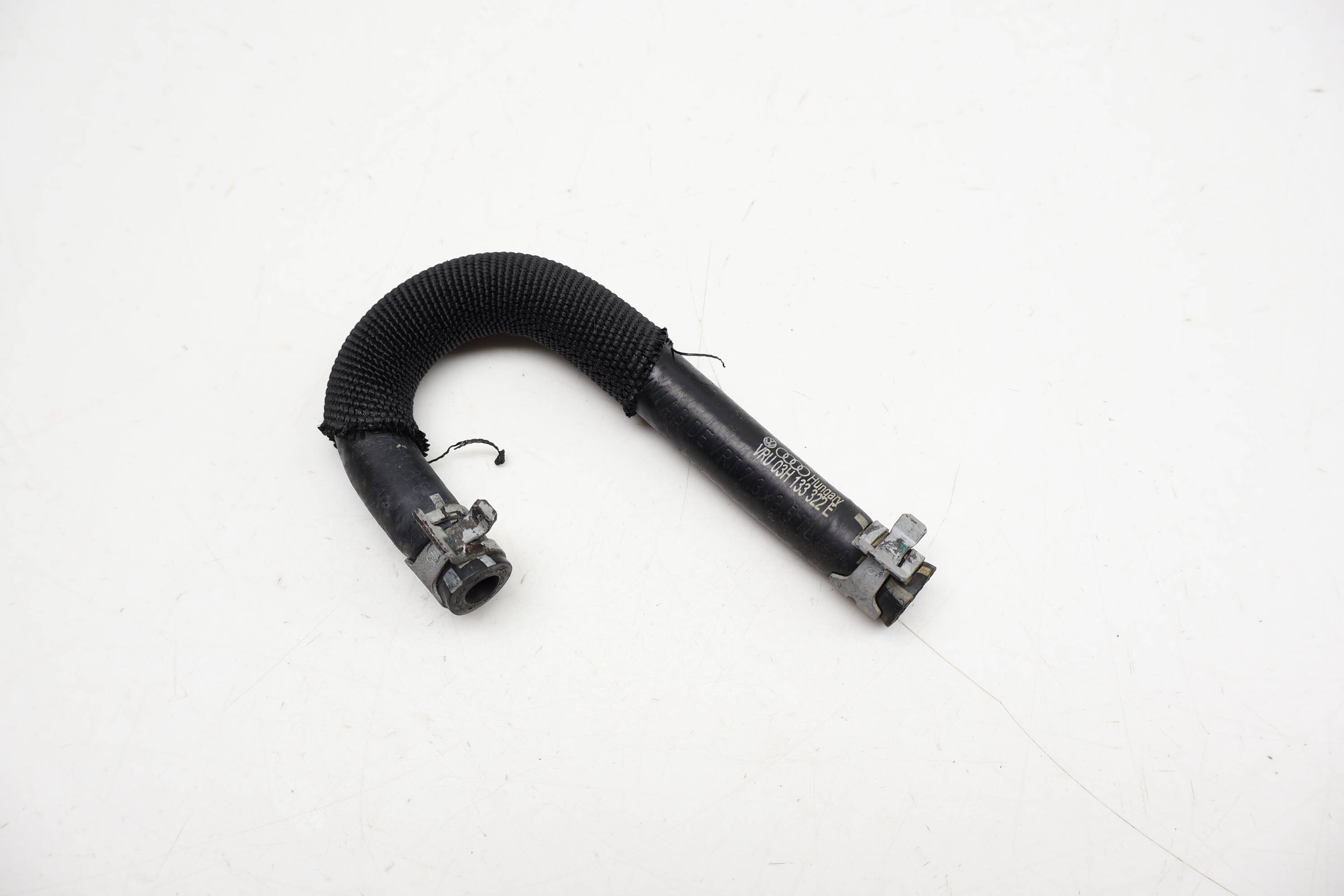 Fuel Rail Hose / Line 03H133322E 95811012500