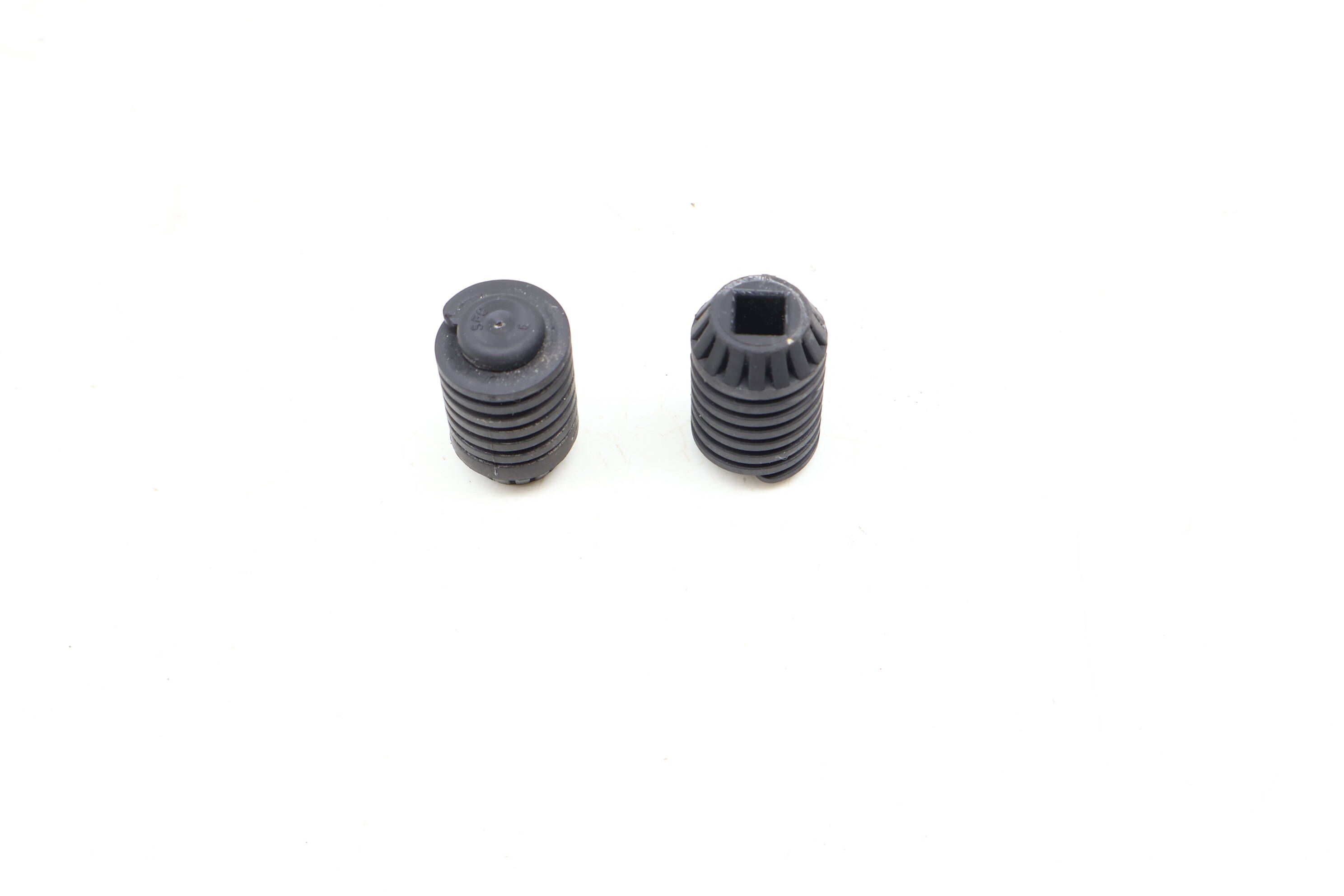Trunk Rubber Stop Set 2019870440