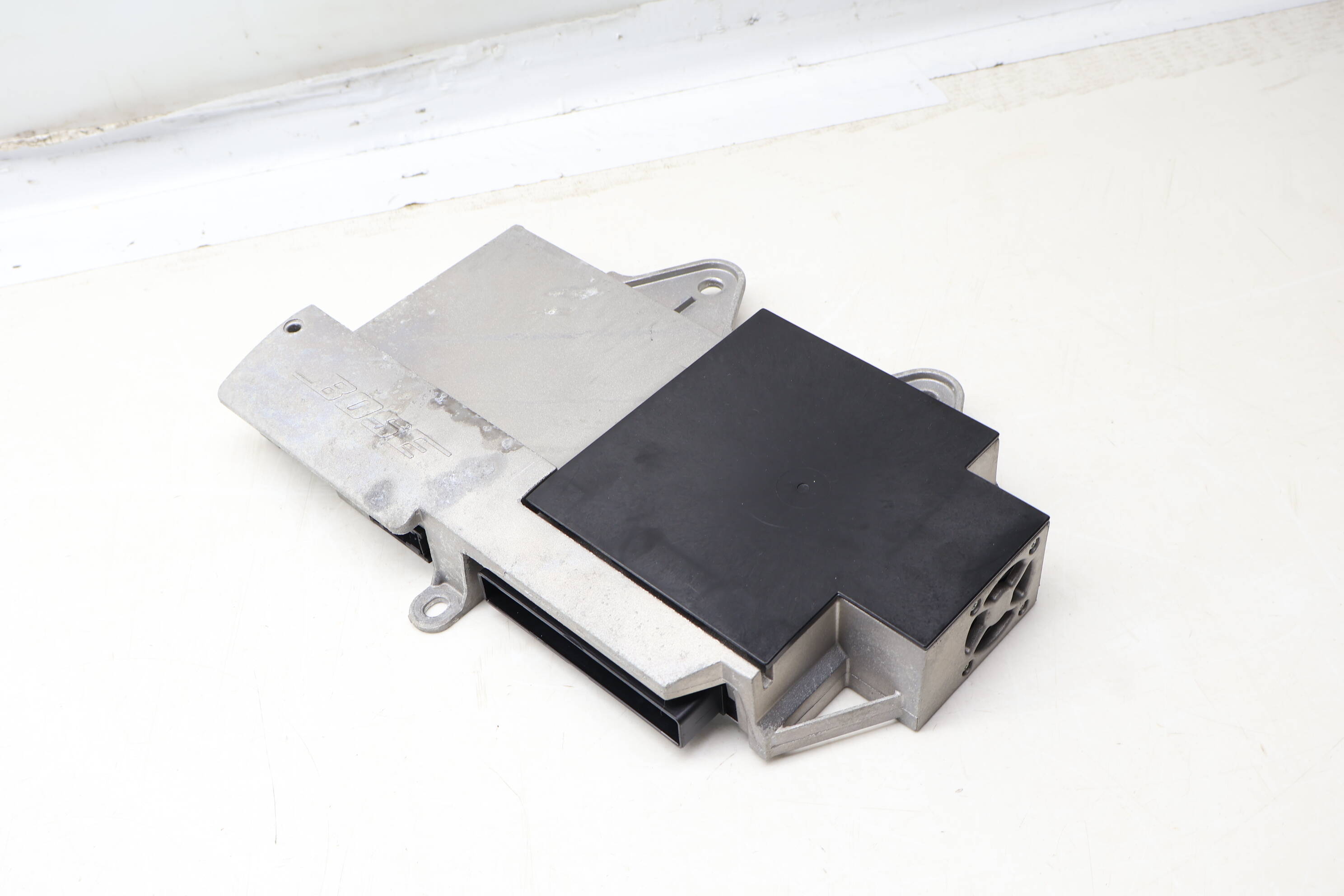 Bose Amplifier / Amp 7PP035223AA