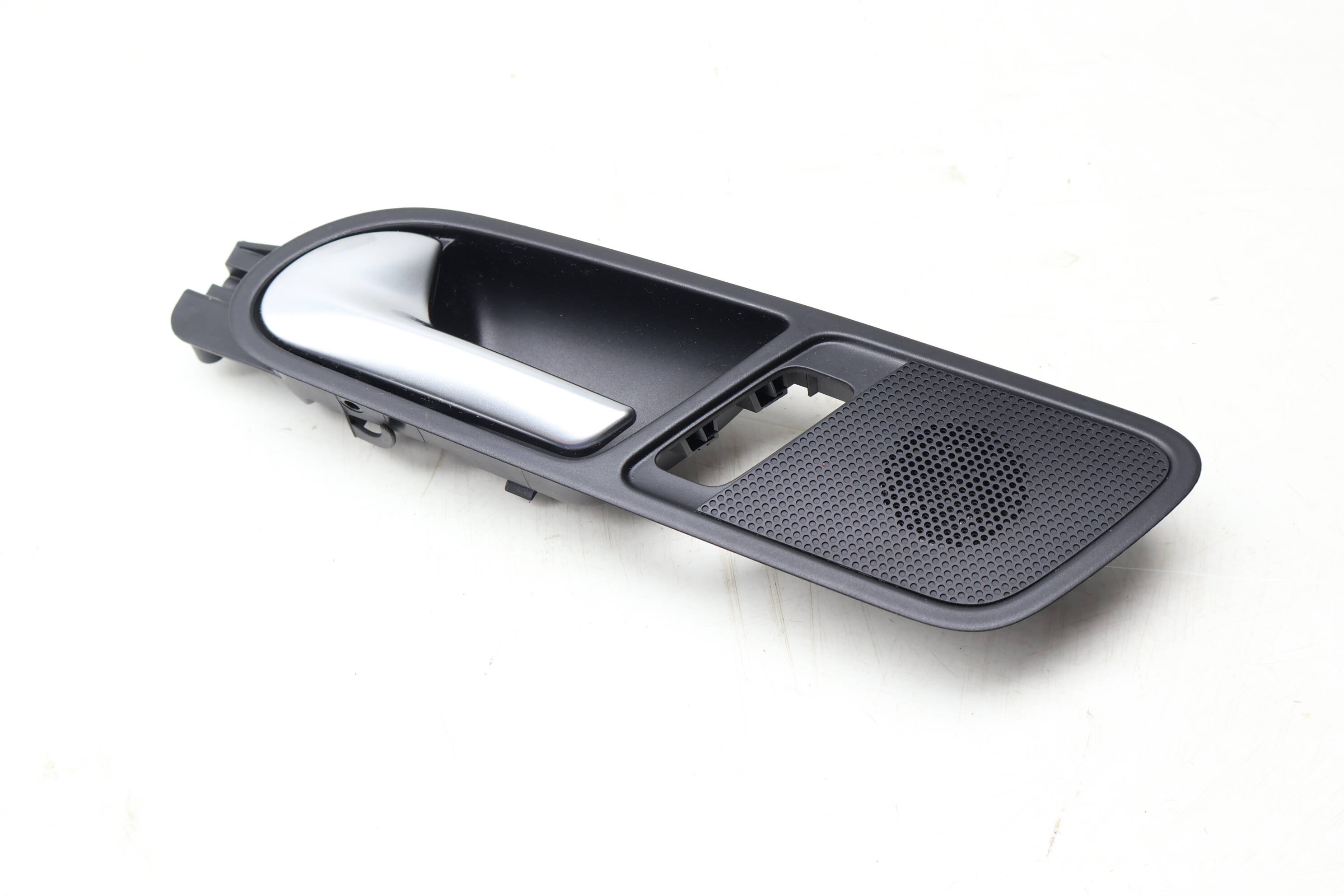 Interior Door Handle W/ Speaker 5N0839113AD