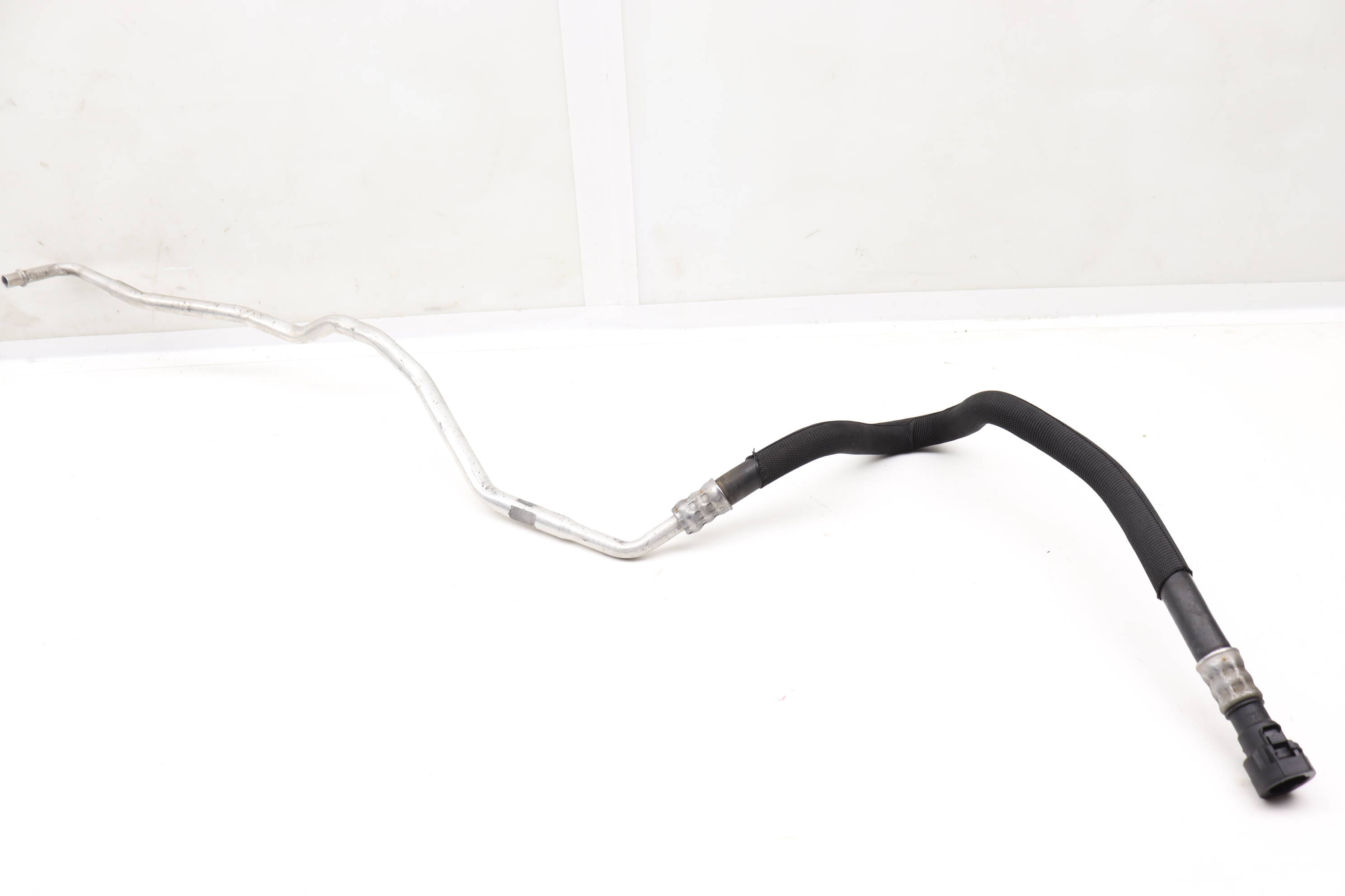 ... BMW Transmission Oil Cooler Line / Pipe (Supply) 17222284269