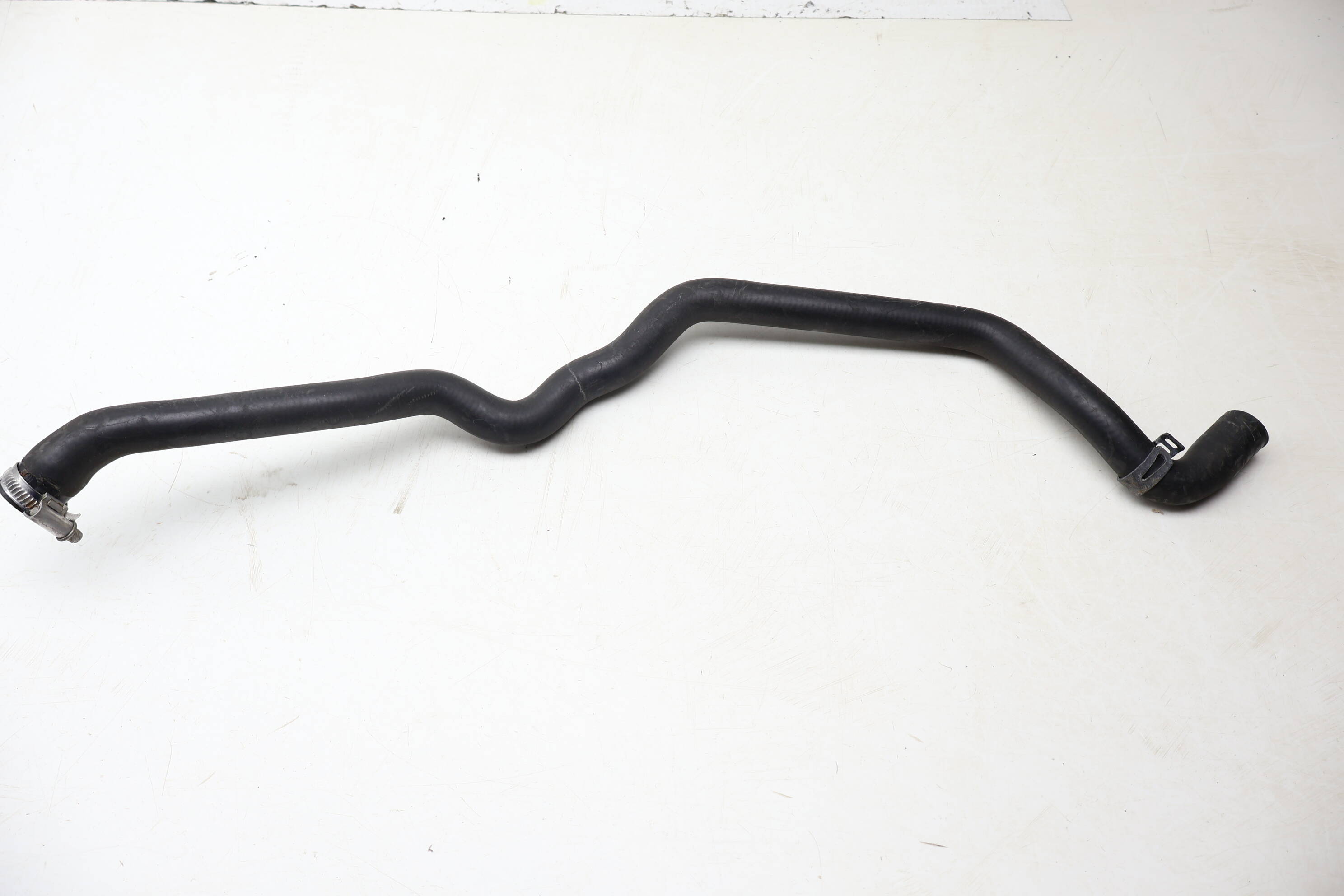 Coolant Hose / Line 64216955921