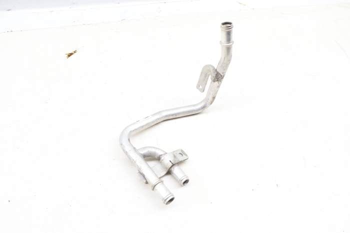 Coolant Pipe / Tube / Line 4G0121071AA main product photo