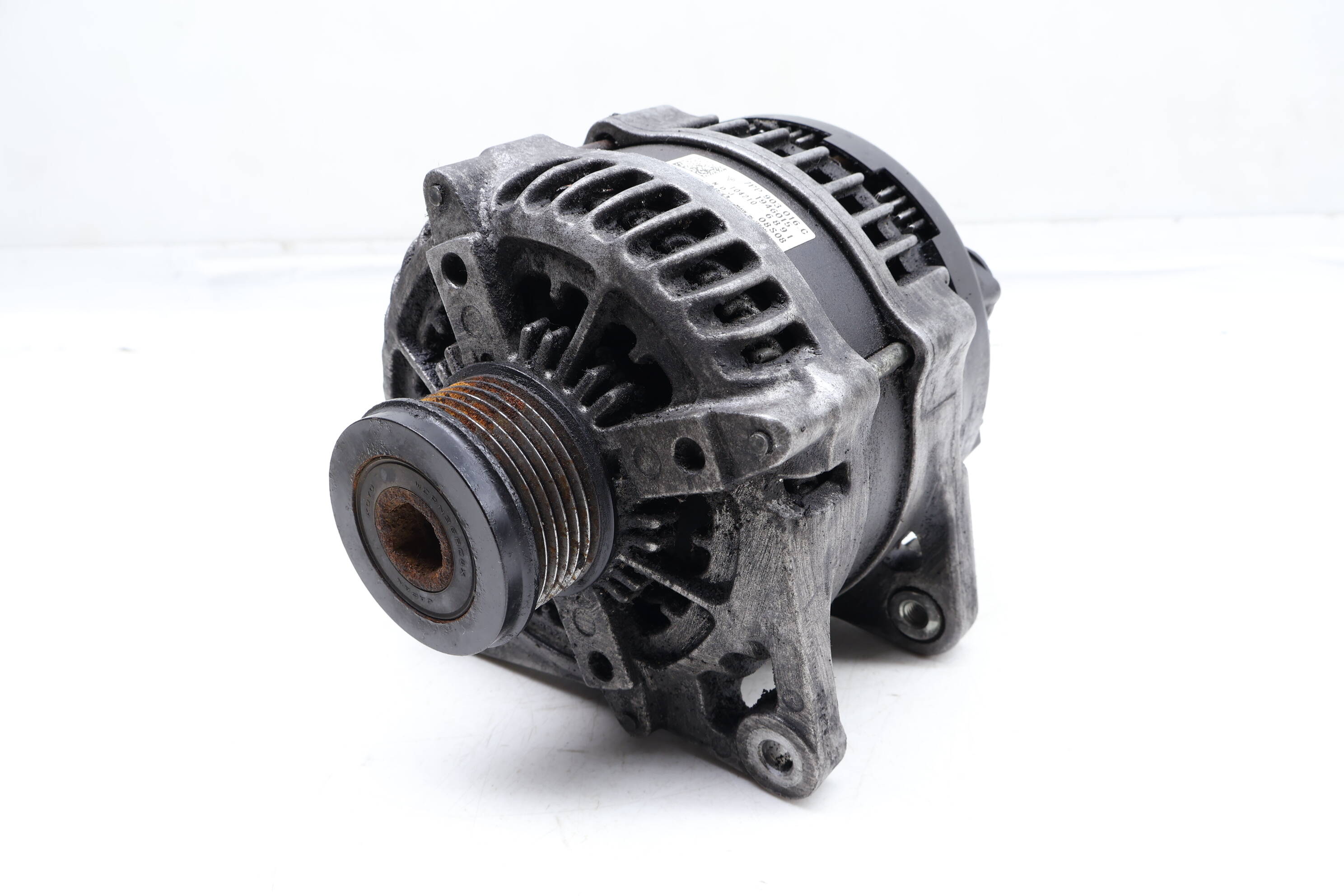Alternator 7PP903016C