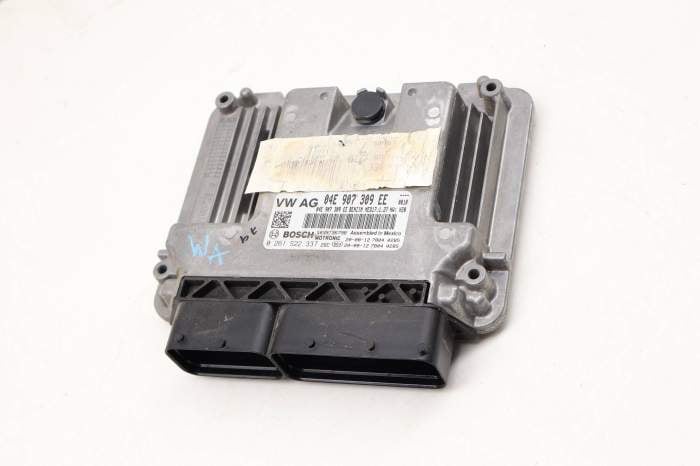 Engine Control Module / Ecm / Ecu 04E907309EE main product photo