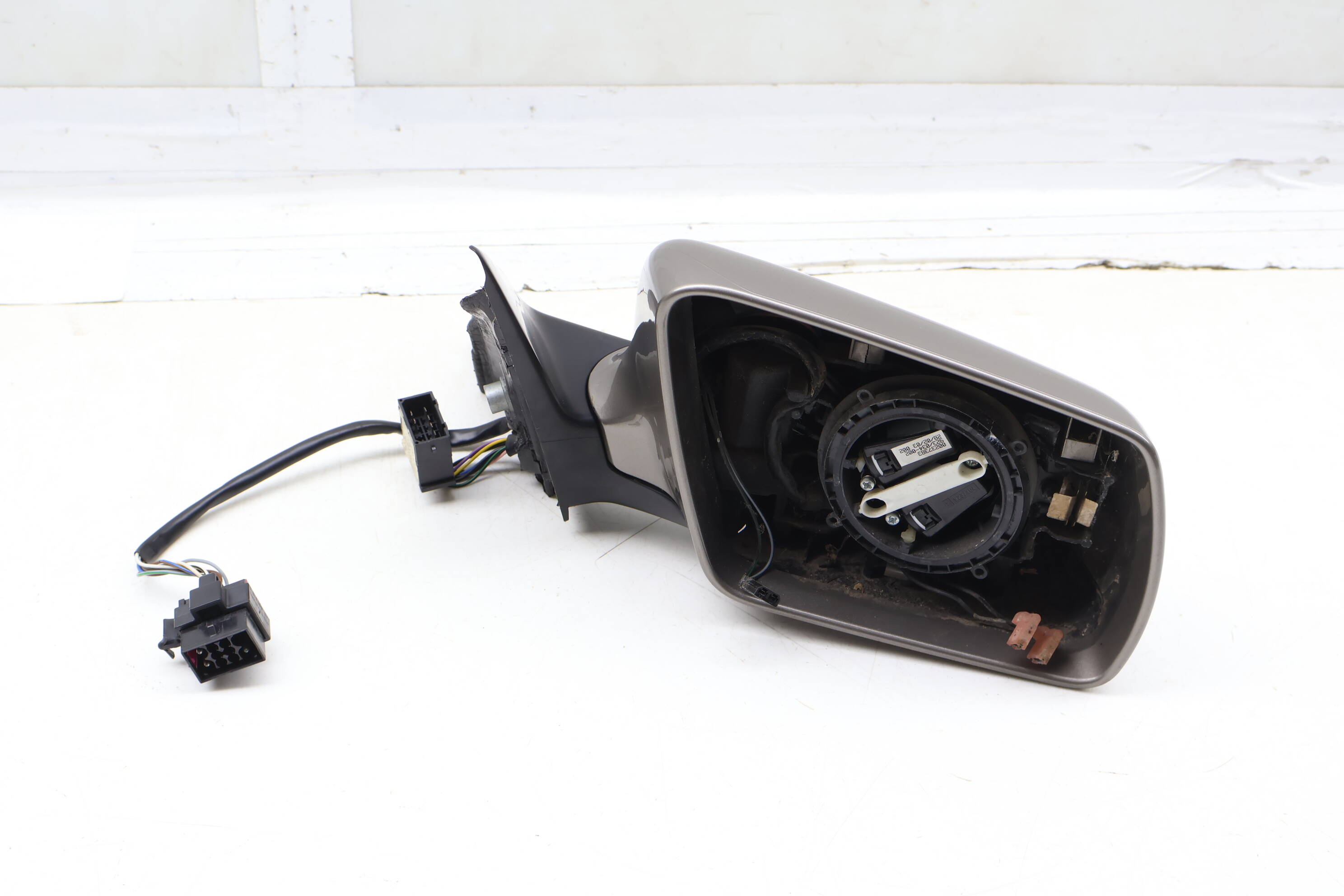 Side View Mirror W/ Memory 4Z7858532D