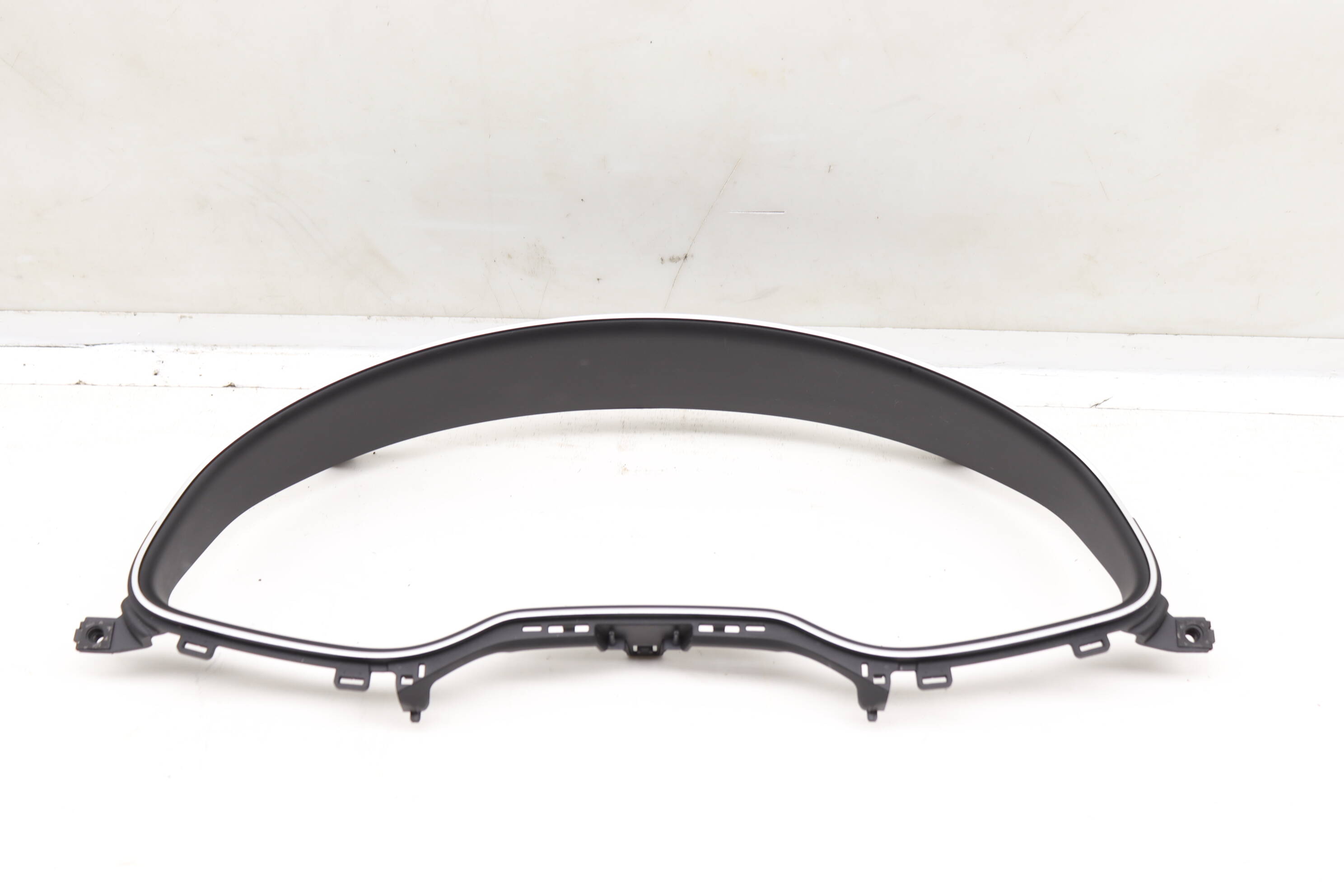 Instrument Cluster Trim / Bezel 4M0857115B