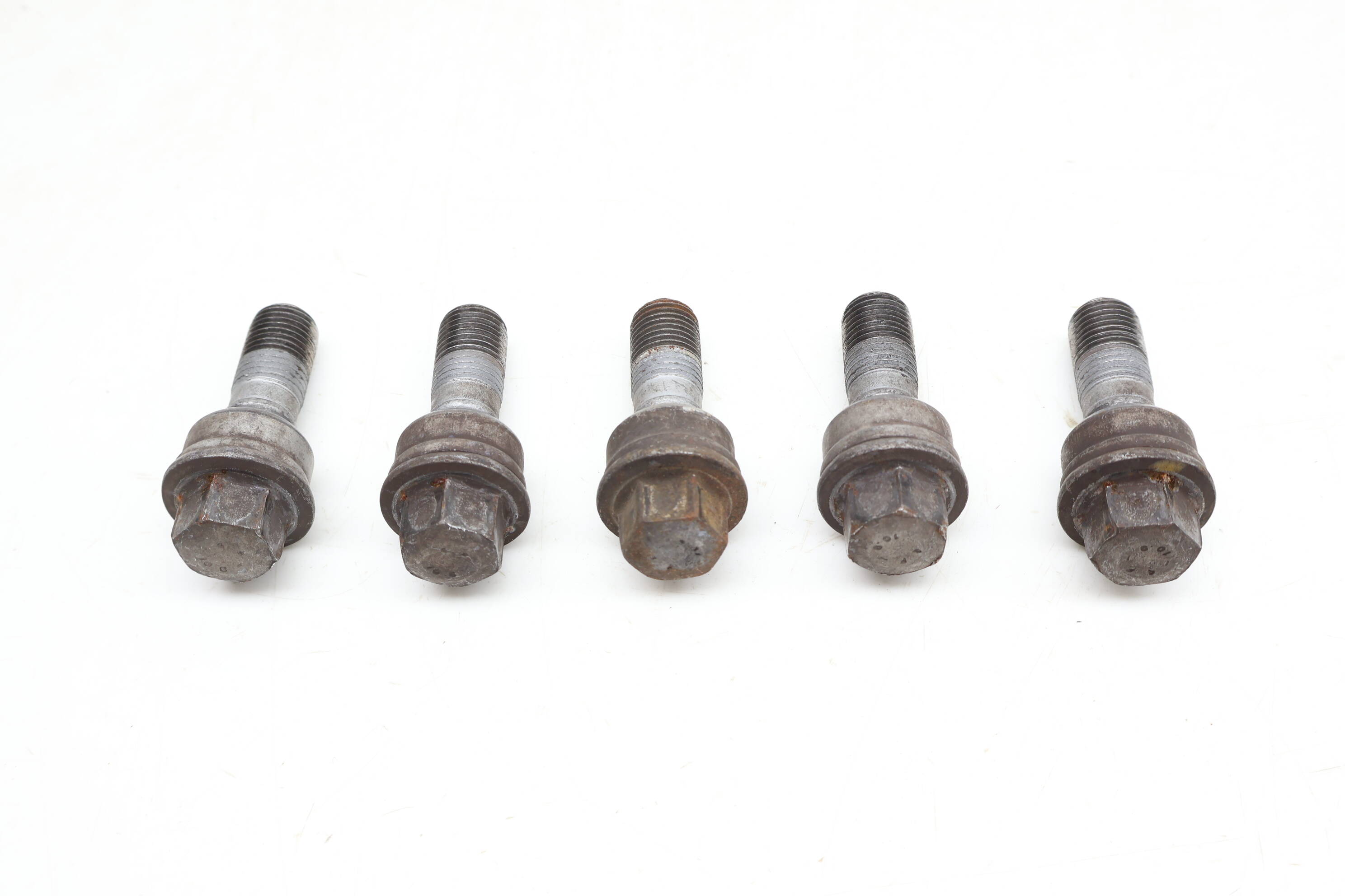 Wheel Bolt / Lug Nut Set (5) 8R0601295
