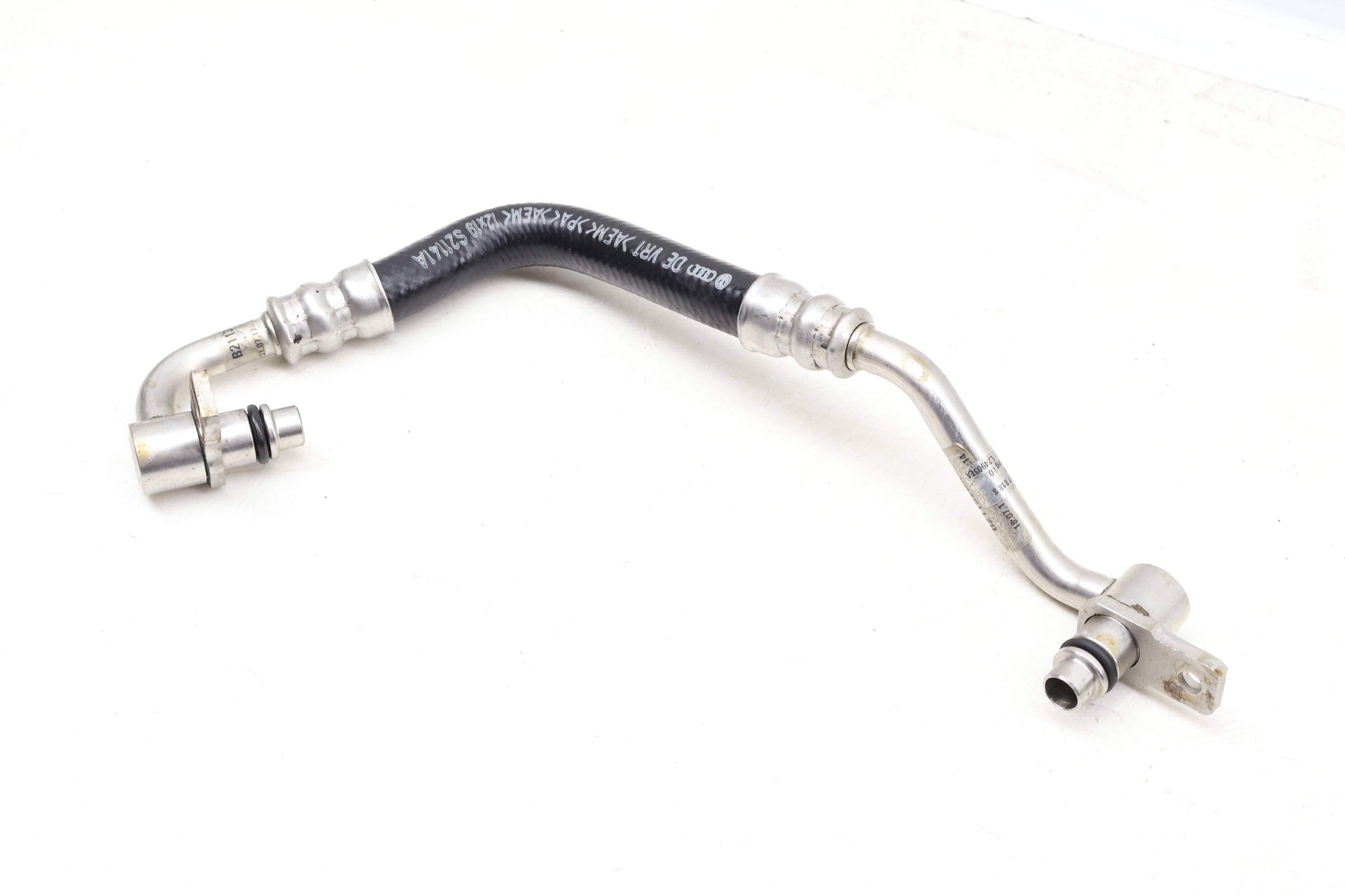 Transmission Oil Cooler Supply Line / Pipe 4G0317818S