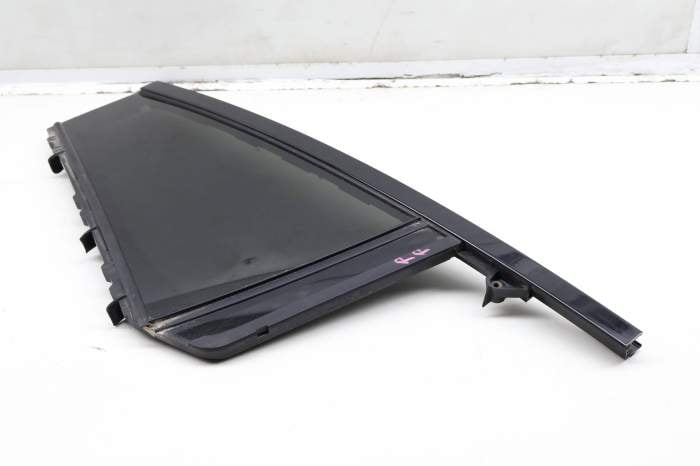 Door Quarter Window Glass 51357410056 main product photo