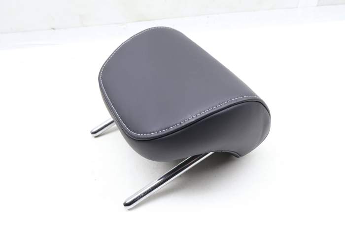 Headrest / Head Rest 8T0885973AM main product photo