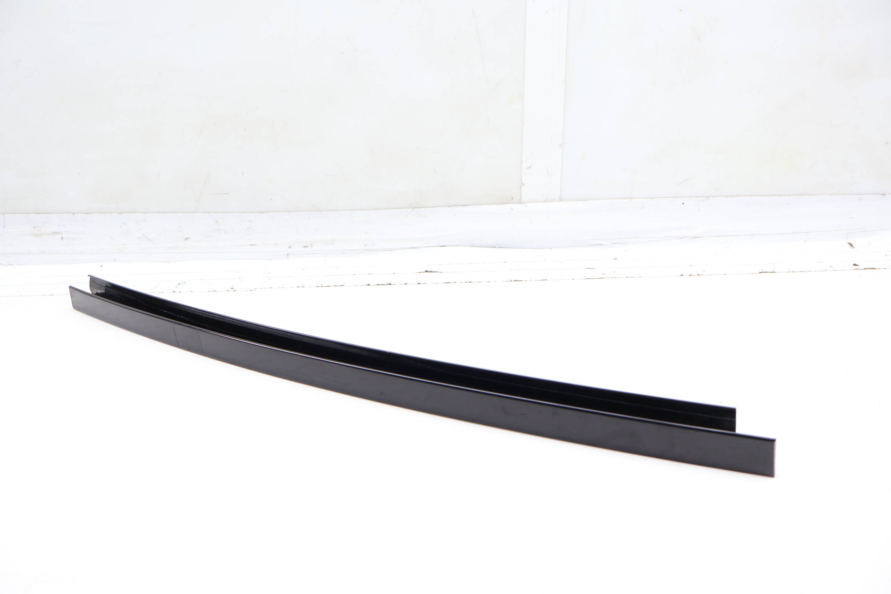 Side Window Glass Door Molding Trim 51357410047