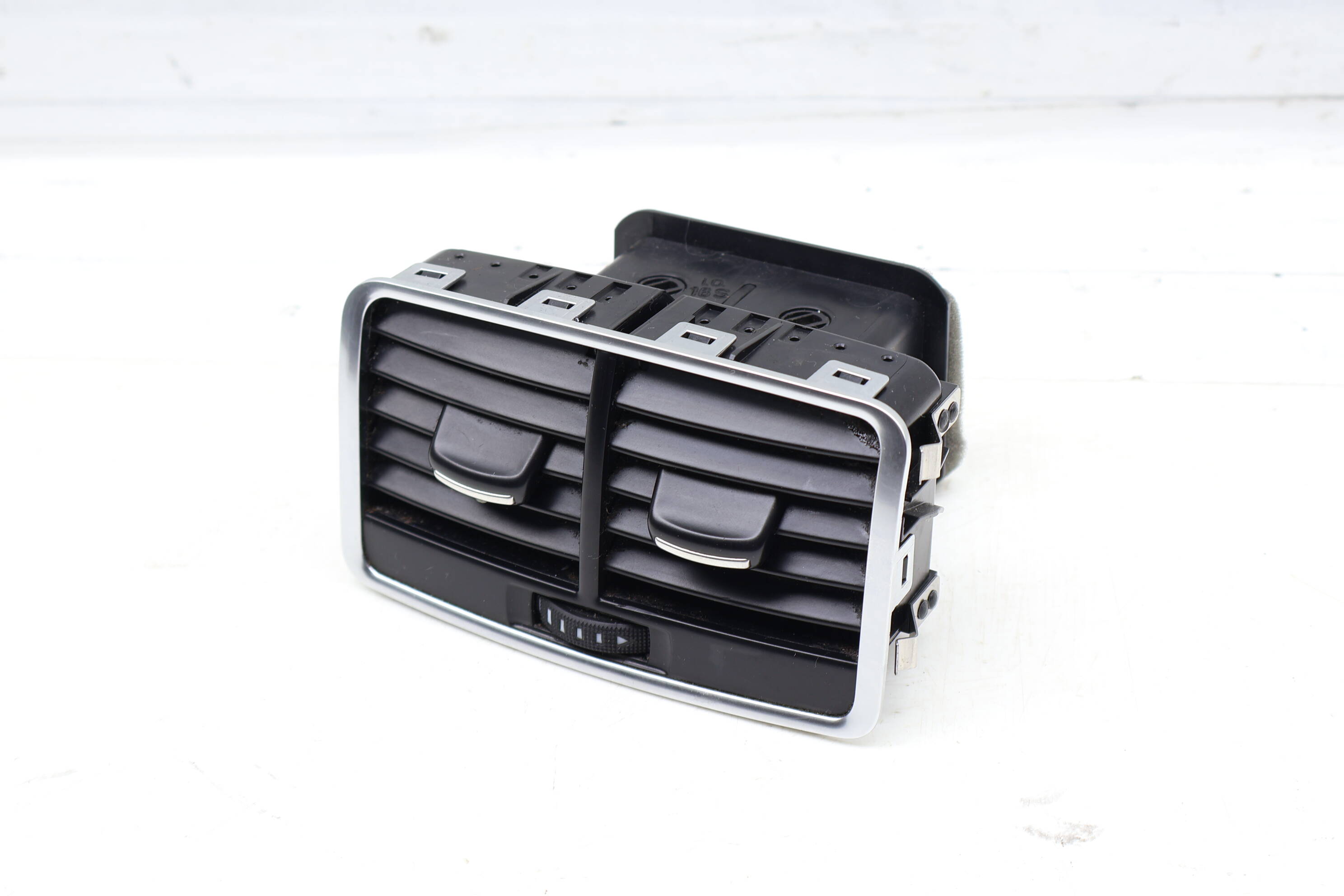 Center Console Air Vent 4F0819203C