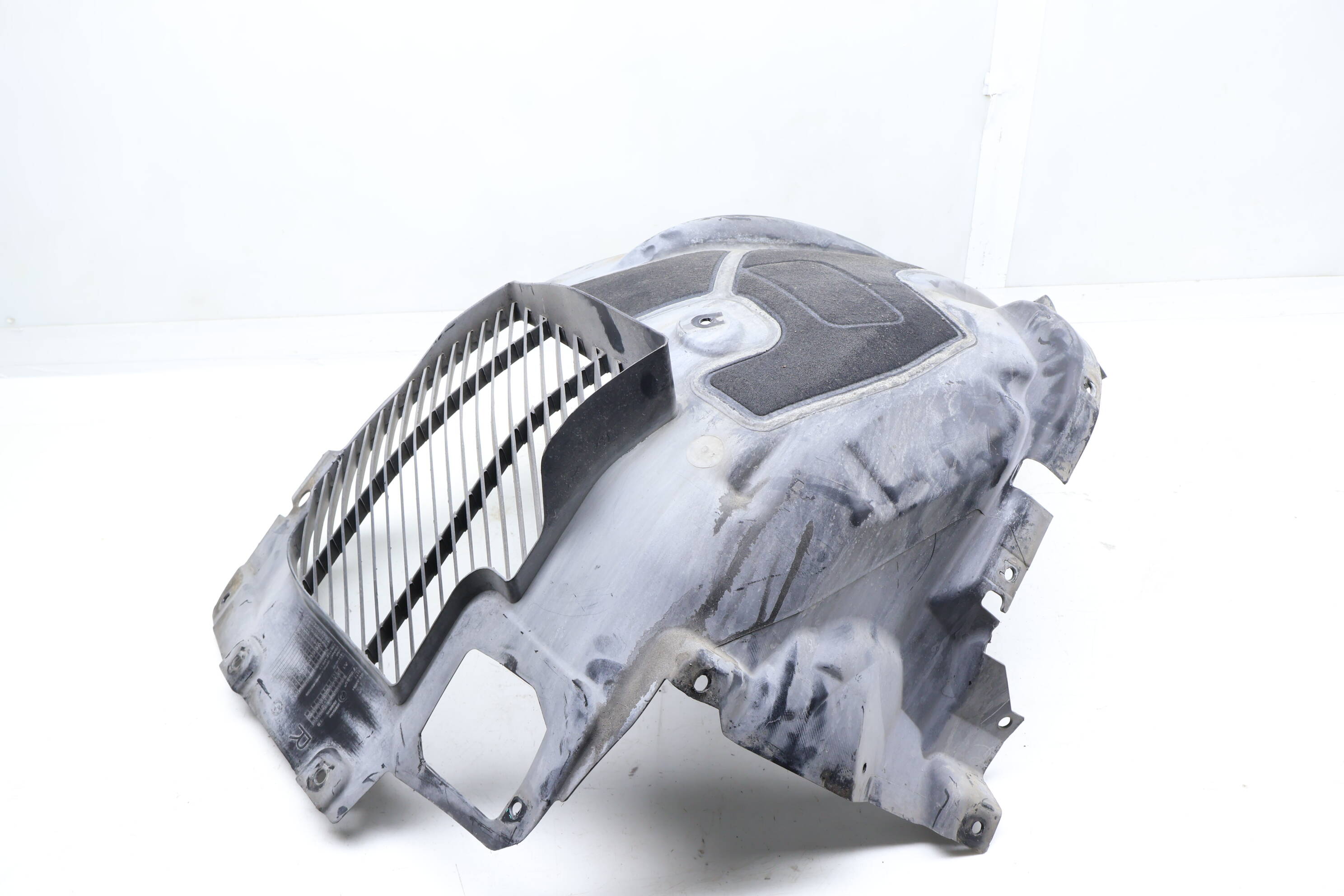 Fender Liner / Wheel Housing Cover (Front Part) 51717290854