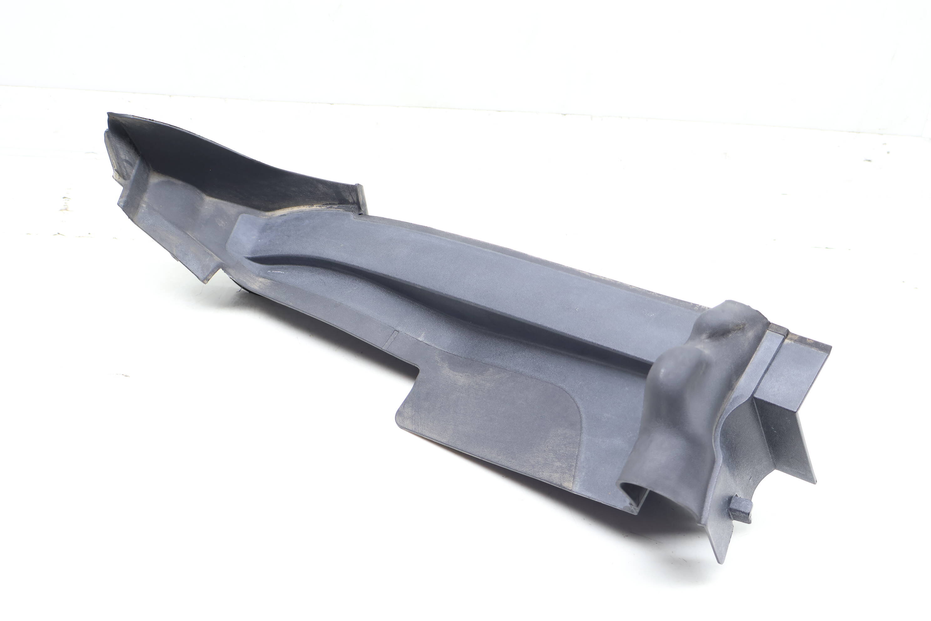 Cowl Cover / Trim 4M0821169B