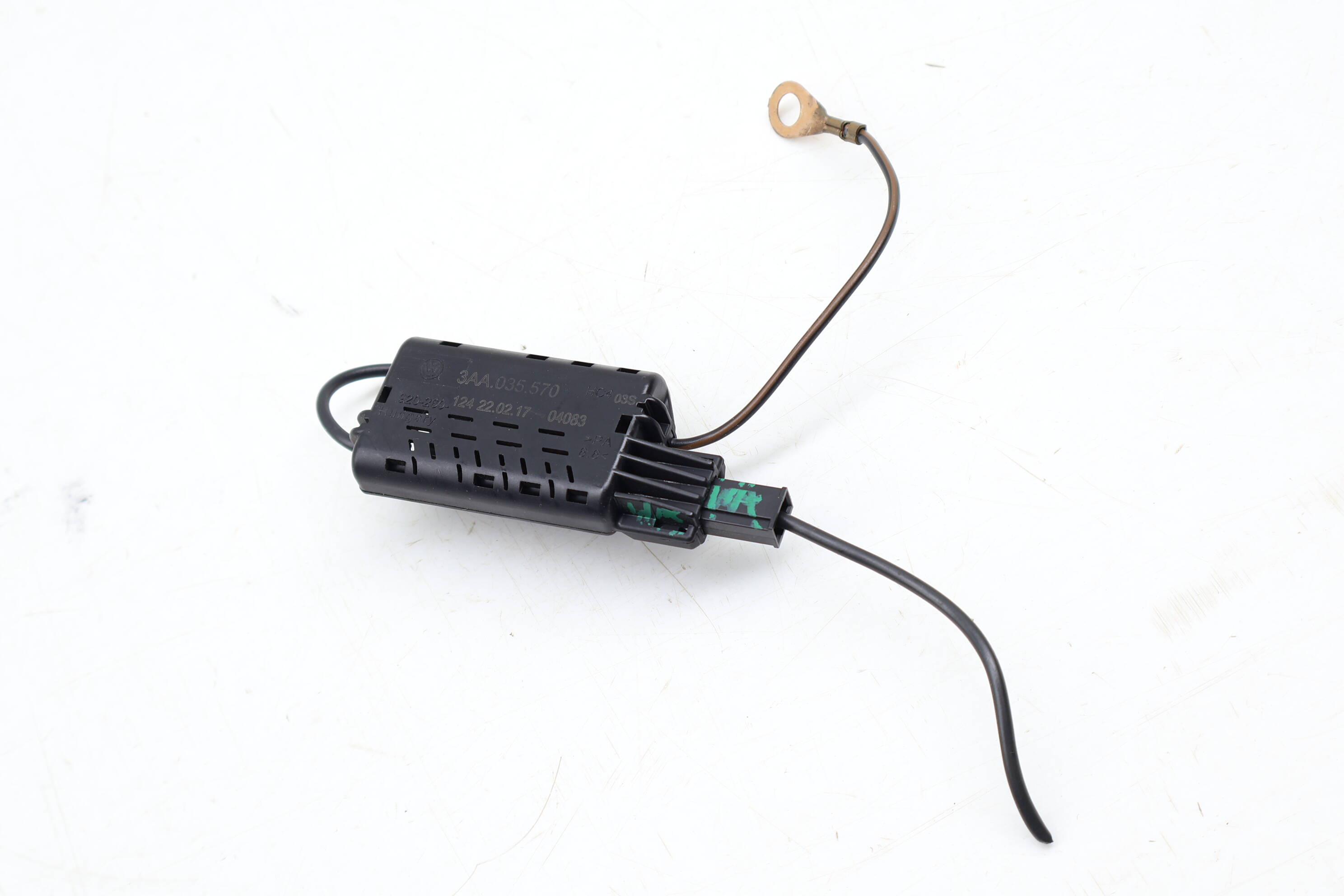 Antenna Noise Suppression Choke 3AA035570