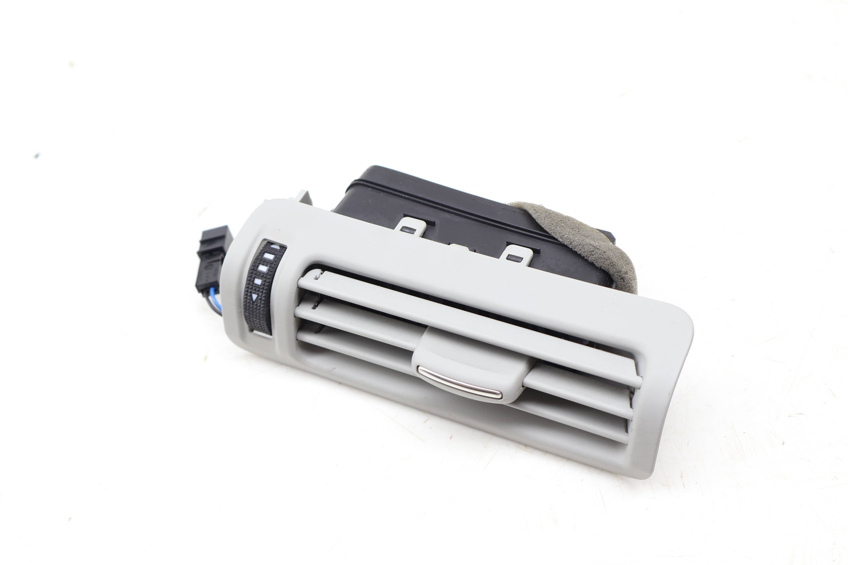 Upper B Pillar Air Vent 4G0819210B