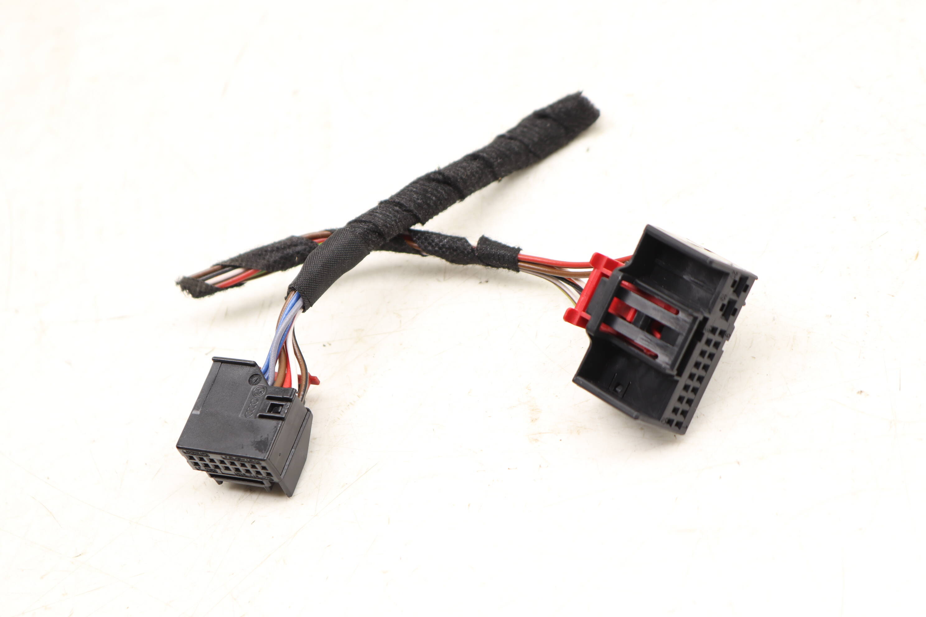 Climate&#x20;Control&#x20;&#x2F;&#x20;Temp&#x20;Unit&#x20;Wiring&#x20;Connector&#x20;&#x2F;&#x20;Pigtail