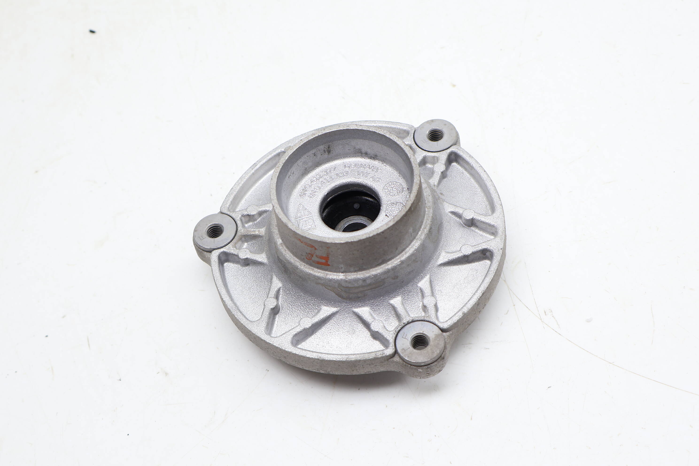 Upper Strut Mount / Bushing 4M0412377