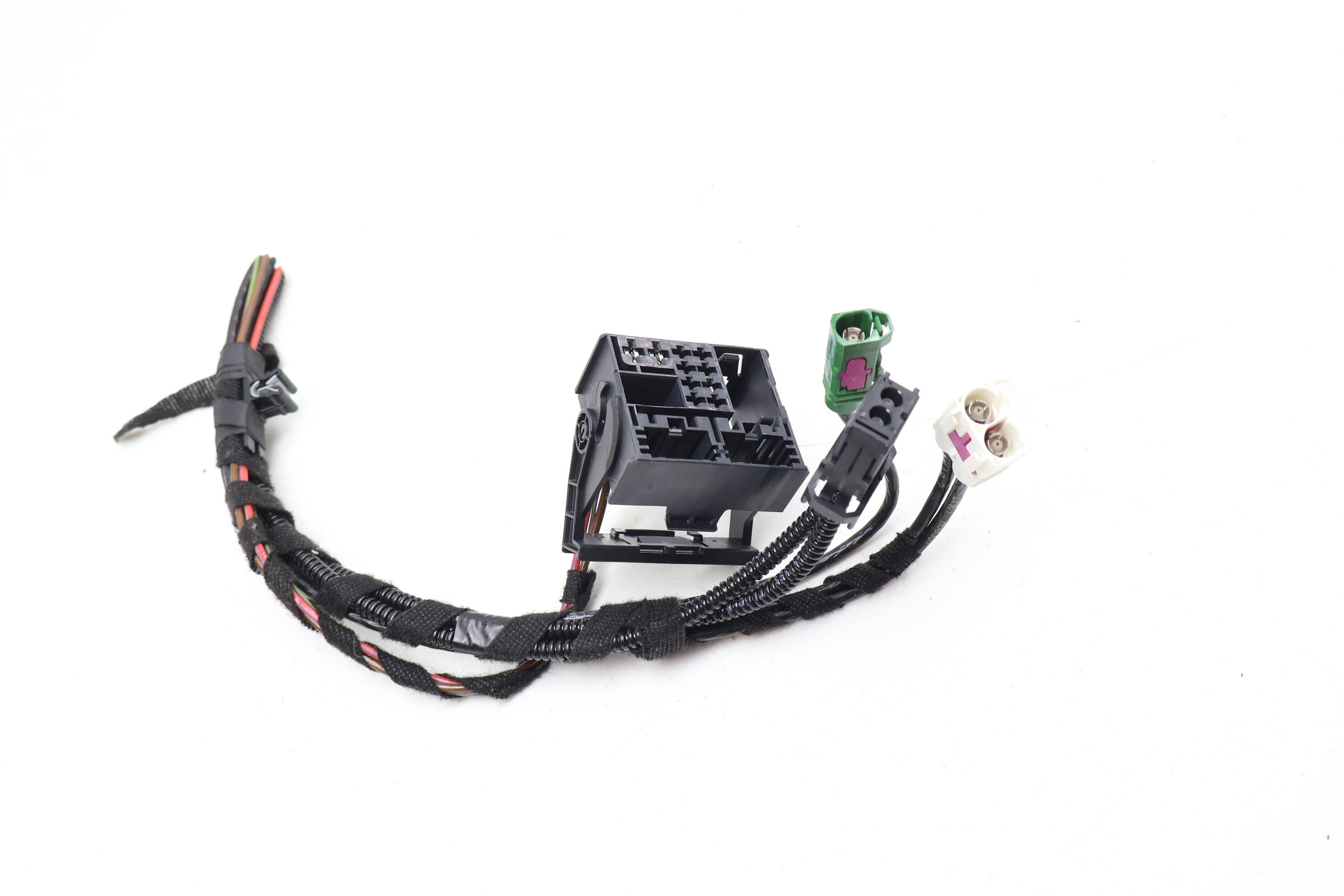 Radio Tuner Amplifier / Amp Wiring Harness Connector Set