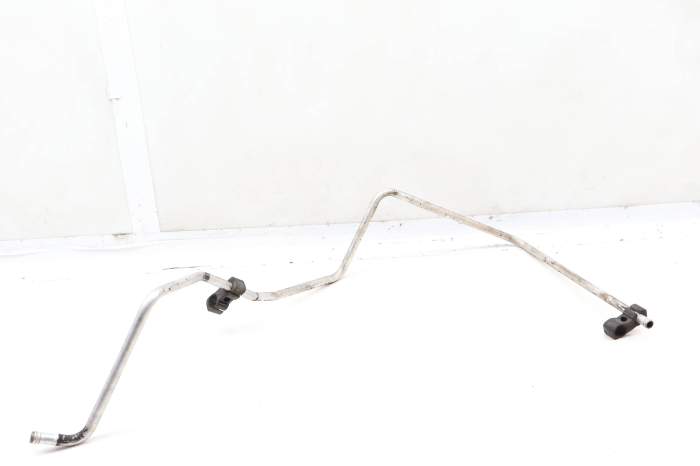Coolant Breather Line / Pipe 99610668102 main product photo