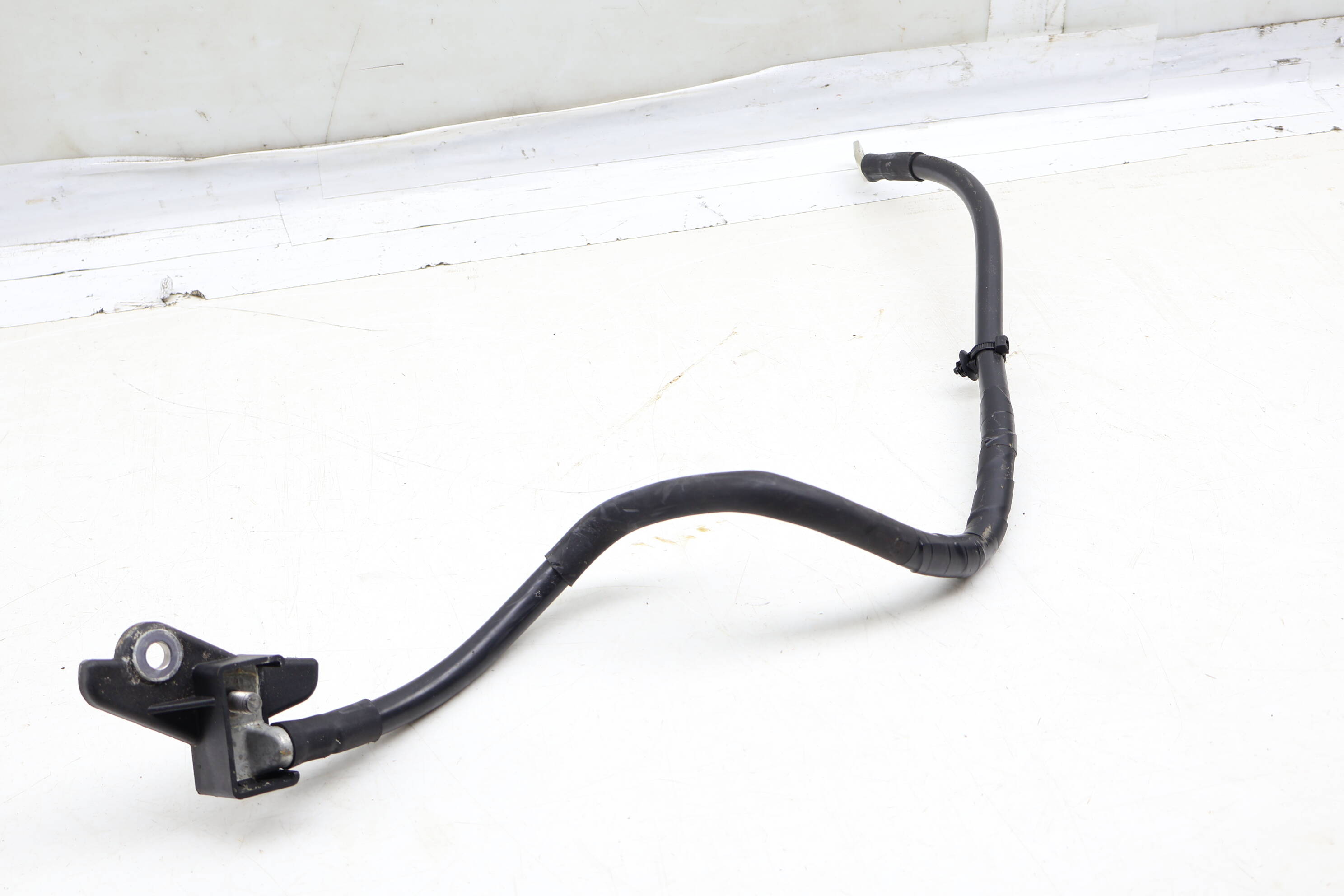 Ground Strap / Cable 4L0971597